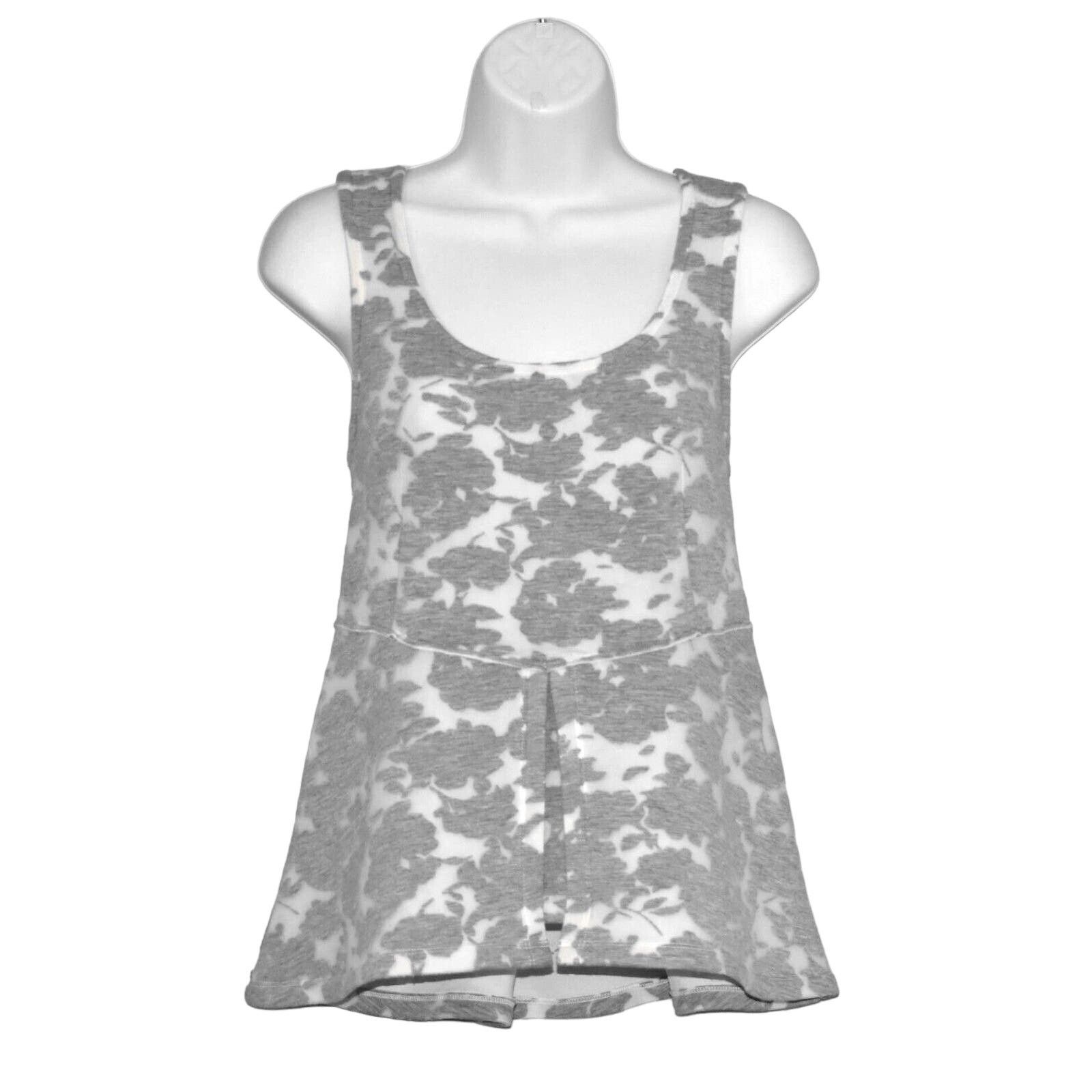 Anthropologie NWT AKEMI + KIN ANTHROPOLOGIE Gray Scuba Peplum Top Sz S $88 Size S / US 4 / IT 40 - 4 Thumbnail