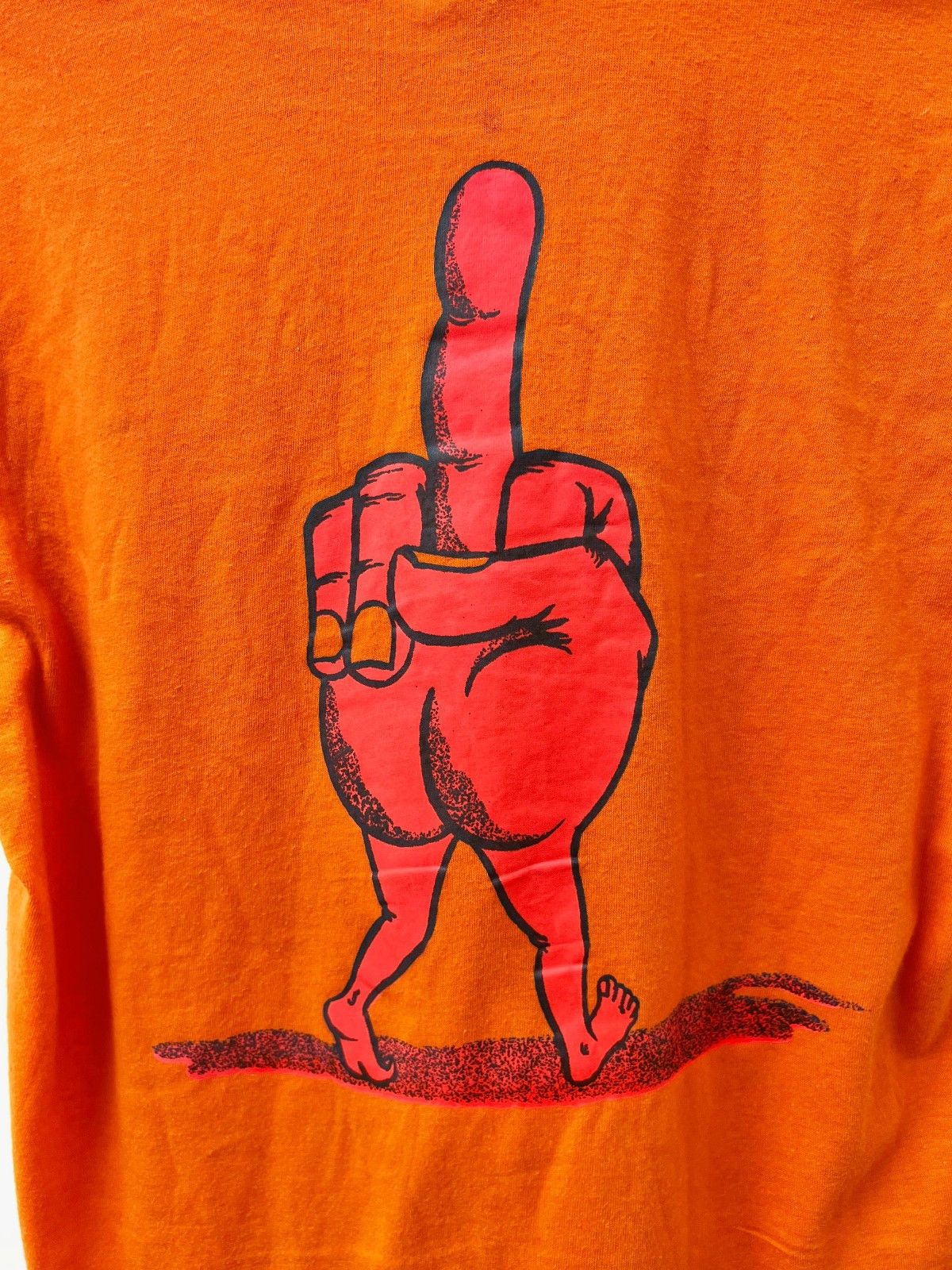 Supreme RARE 1981 Middle Finger/I Could Just Shit Supreme Camacho M Size US M / EU 48-50 / 2 - 2 Thumbnail