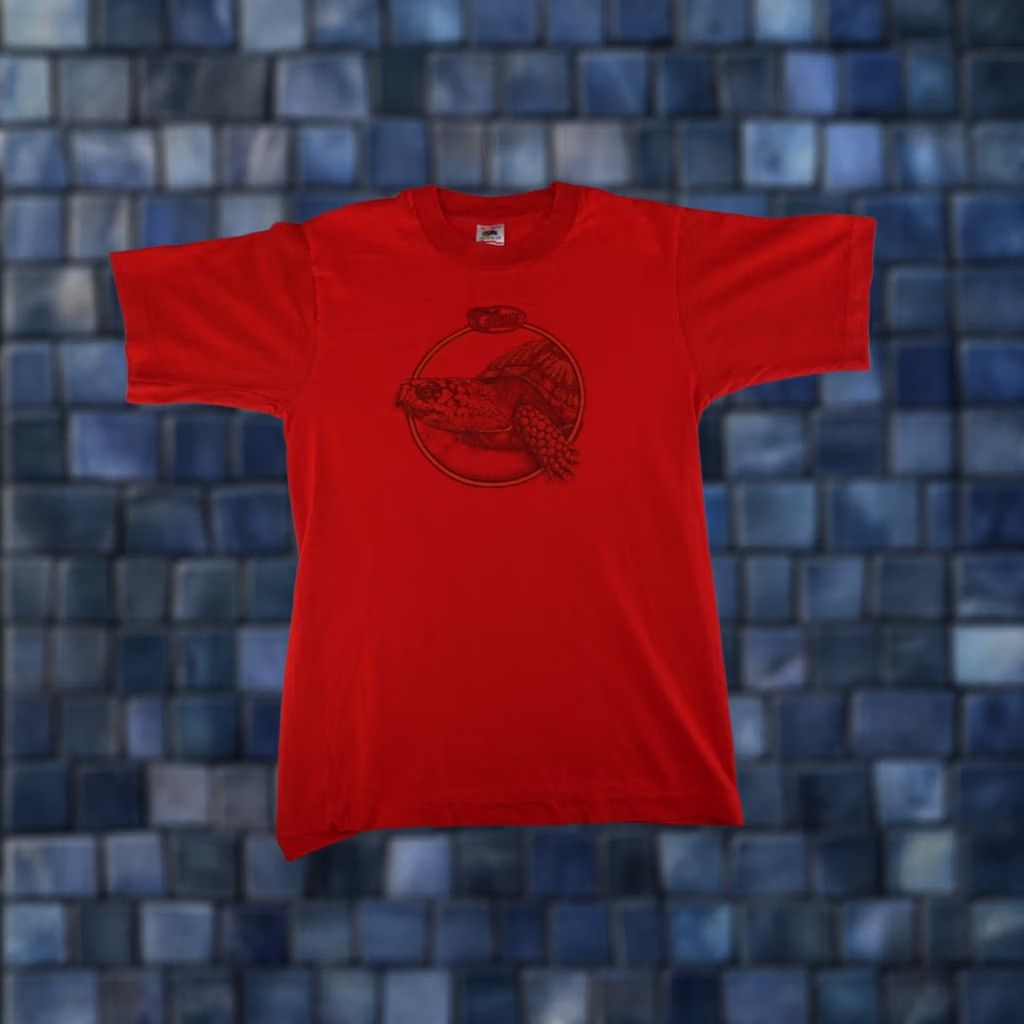 Fruit Of The Loom VINTAGE Fruit of the Loom Turtle Shirt Mens S Red 90s Tom's Tortugas Graphic Print Crew Neck Short Sleeve Cotton Size US S / EU 44-46 / 1 - 1 Thumbnail