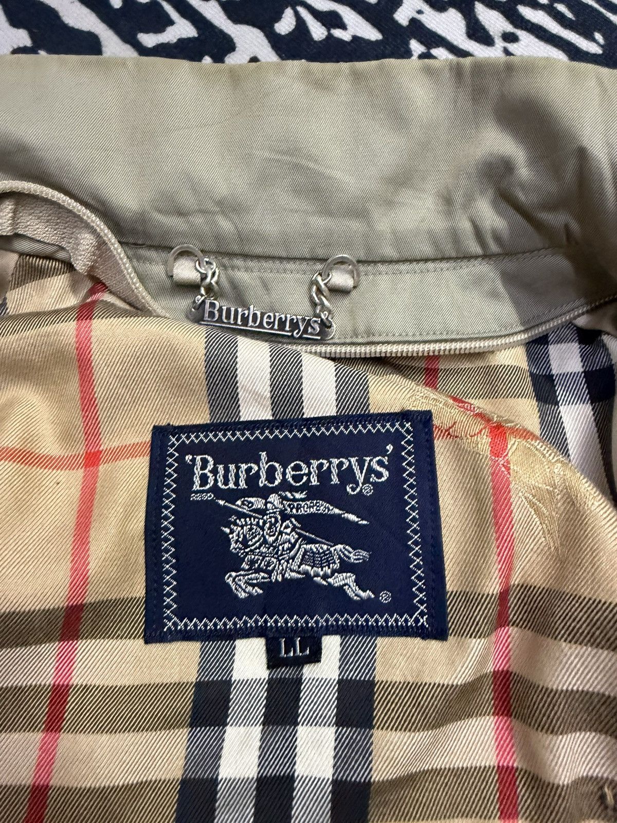 Burberry Vintage 90s Burberrys Prorsum Bomber Jacket Novacheck Size US L / EU 52-54 / 3 - 7 Thumbnail