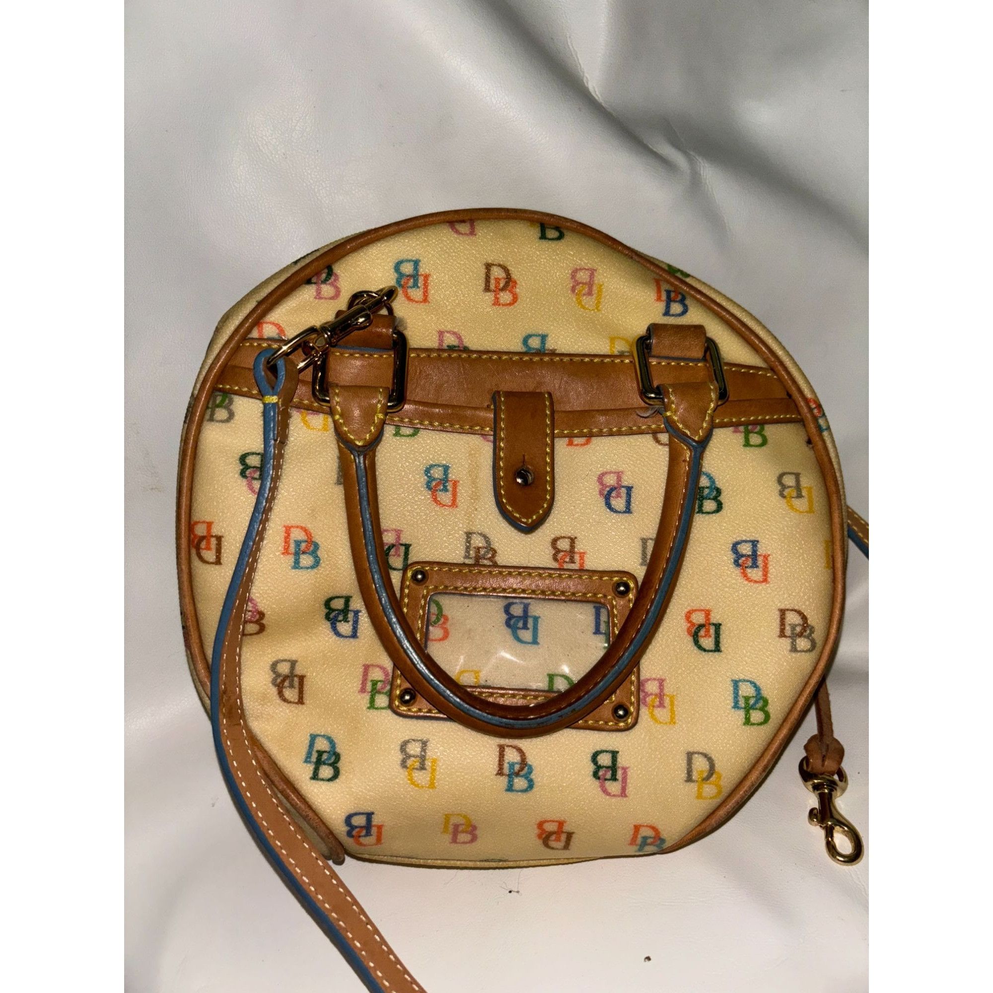 Dooney and bourke discontinued styles hotsell