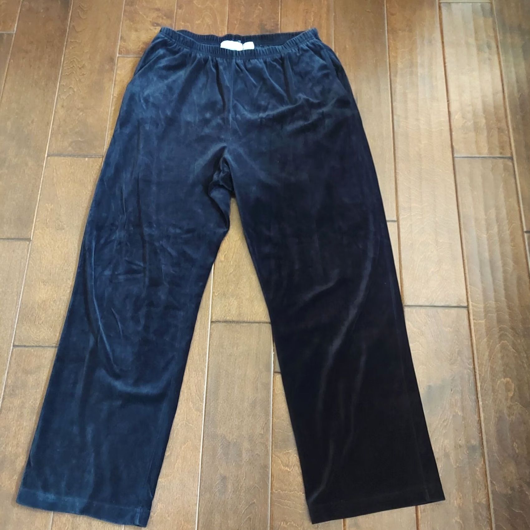 Liz Claiborne Liz Claiborne Women's Black Velvet Sweatpants M - Pants, Regular, Solid, Cotton Polyester, Casual Travel, Womens Size 32" / US 10 / IT 46 - 2 Thumbnail