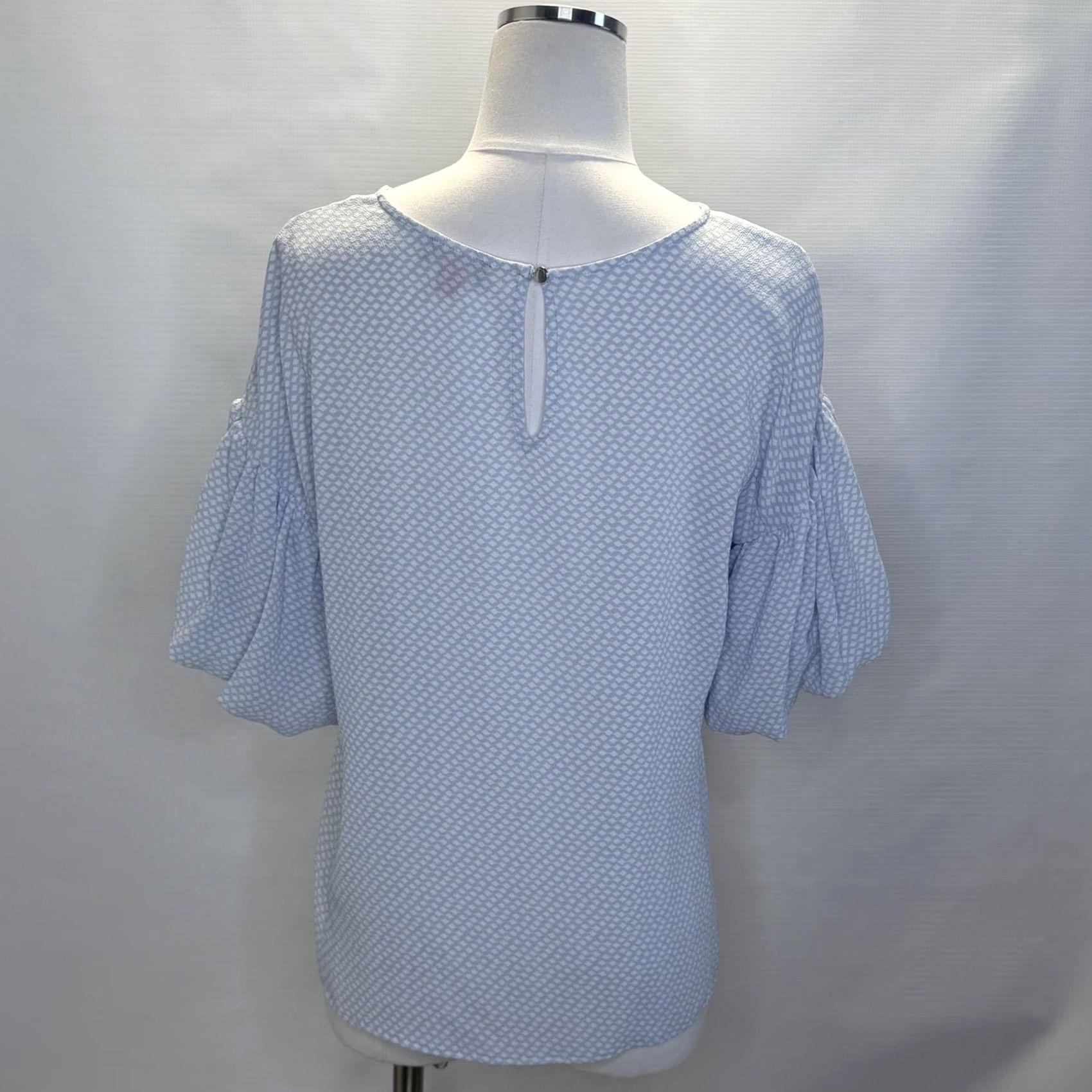 Vince Camuto Vince Camuto Blouse Womens Medium Blue Geometric Puff Sleeve Top Size M / US 6-8 / IT 42-44 - 3 Thumbnail