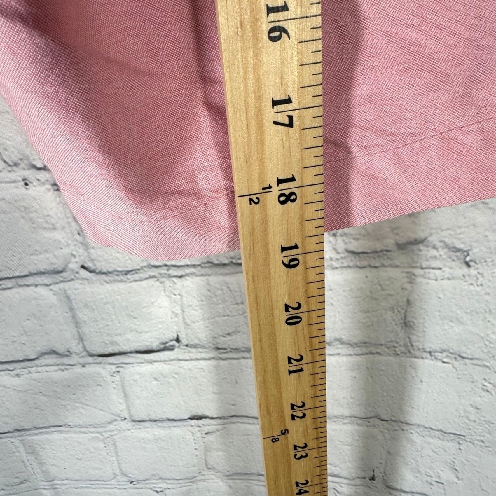 Banana Republic VINTAGE Banana Republic Aiden Slim Fit Pink Cotton Chino Shorts Mens 30 NWT Size US 31 - 6 Thumbnail