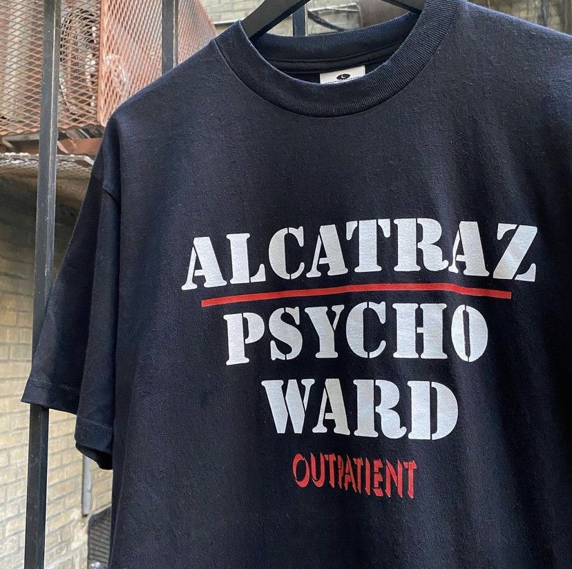 Vintage Y2K Alcatraz Psycho Ward Vintage Shirt Size US L / EU 52-54 / 3 - 1 Thumbnail