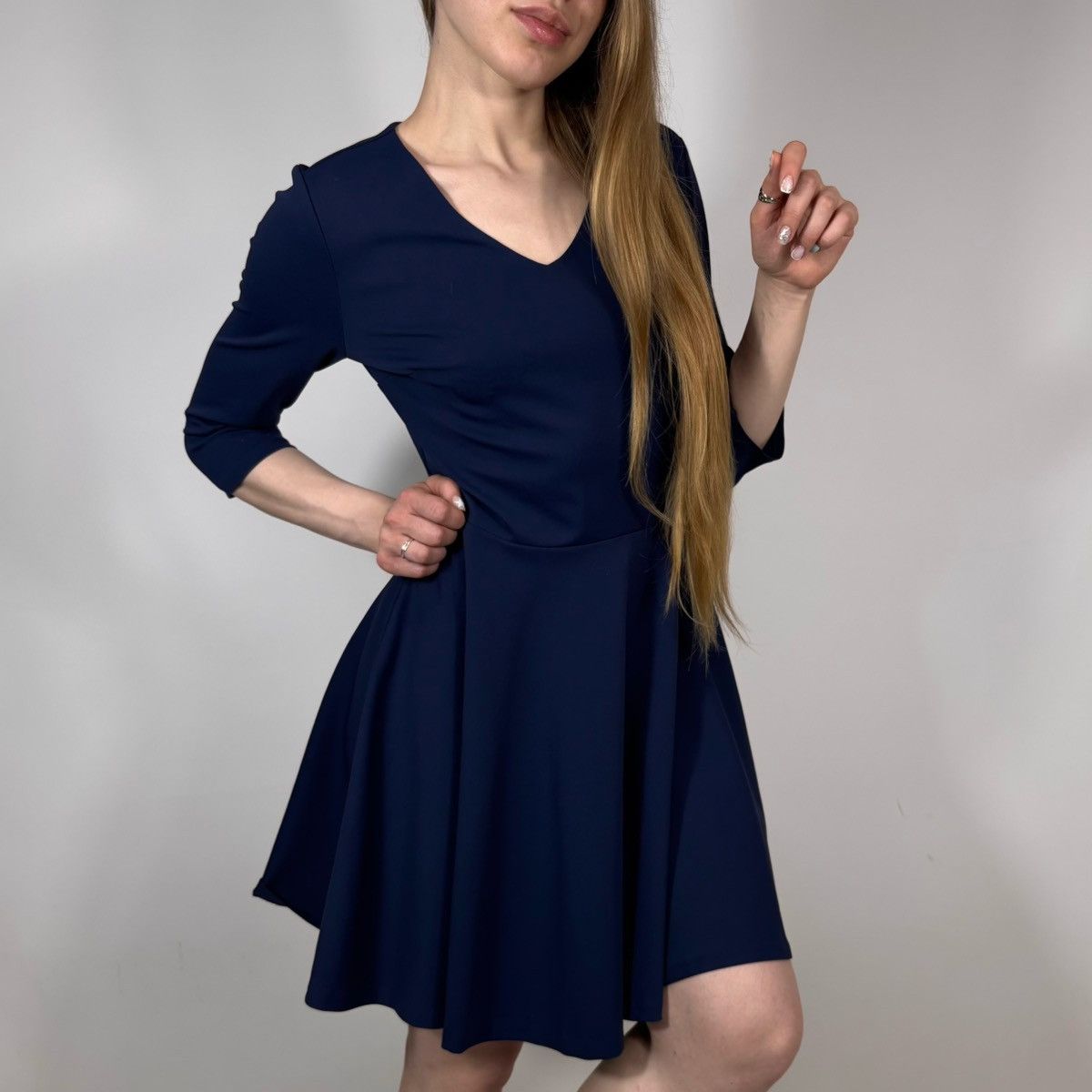 Diane von Furstenberg Diane Von Furstenberg Nylon Flared Mini Dress Luxury Style Size M / US 6-8 / IT 42-44 - 3 Thumbnail