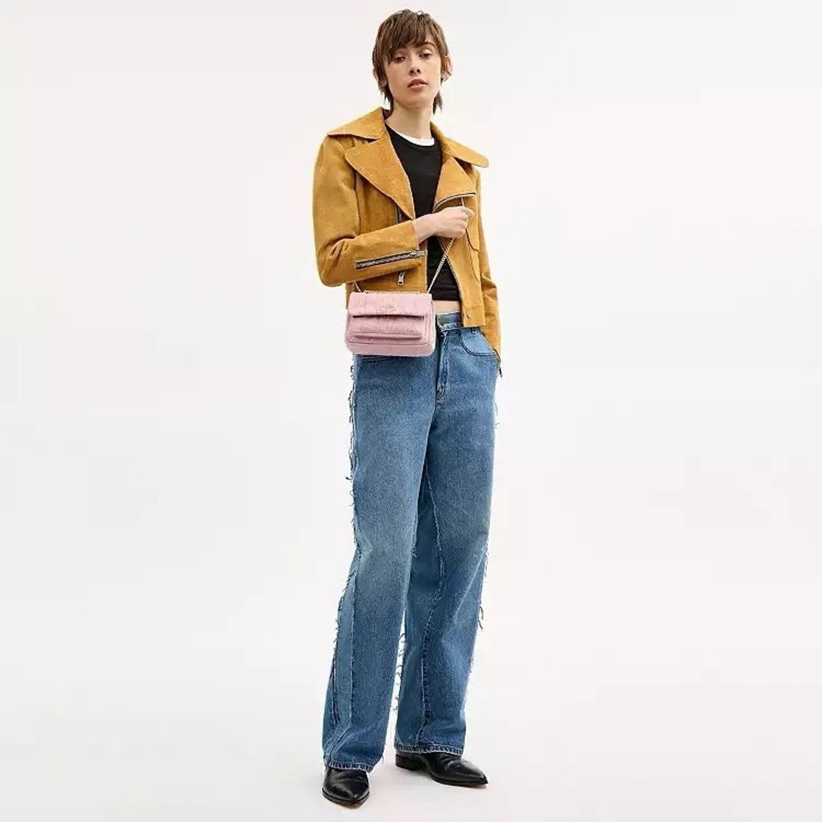 Coach NWT Coach Elodie Crossbody Bag 18 Denim CEU17 Light Pink Size ONE SIZE - 12 Thumbnail