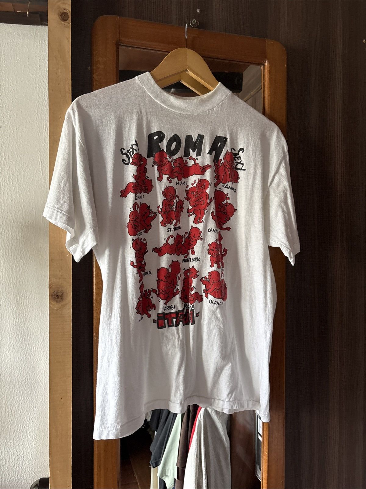 Vintage Vintage Roma Italia Red Devil Tee Size US M / EU 48-50 / 2 - 1 Thumbnail