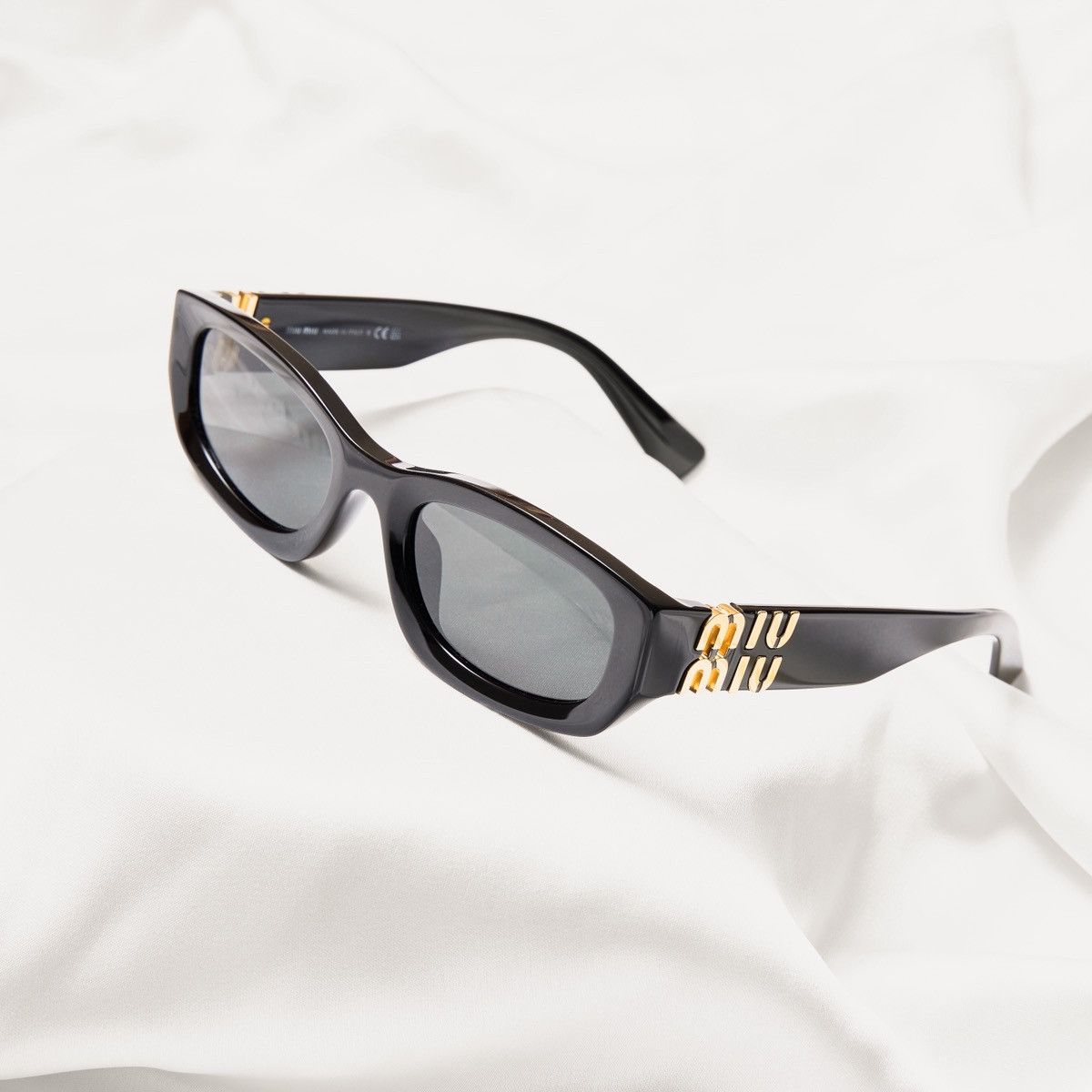 Miu Miu MIU MIU 0MU B04S 16K08Z SUNGLASSES Size ONE SIZE - 1 Thumbnail