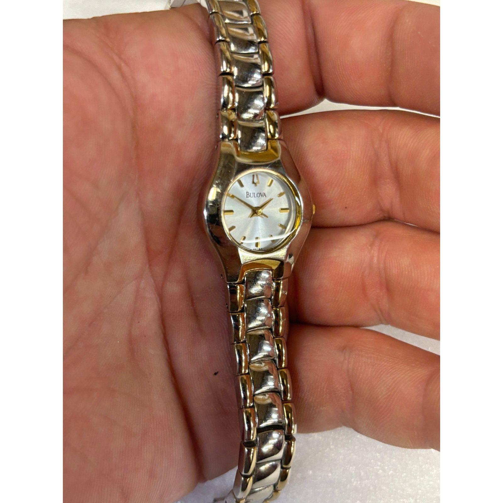 Bulova Bulova Silver Dial 2-Tone Women’s Watch! New Battery! Size ONE SIZE - 2 Thumbnail
