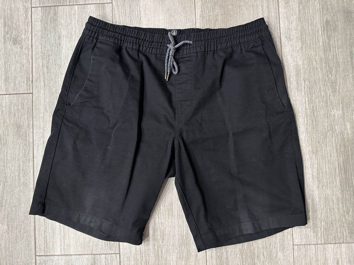 Volcom Volcom Frickin Elastic Waist 19" Chino Shorts Black Sz Large Size US 36 / EU 52 - 1 Thumbnail