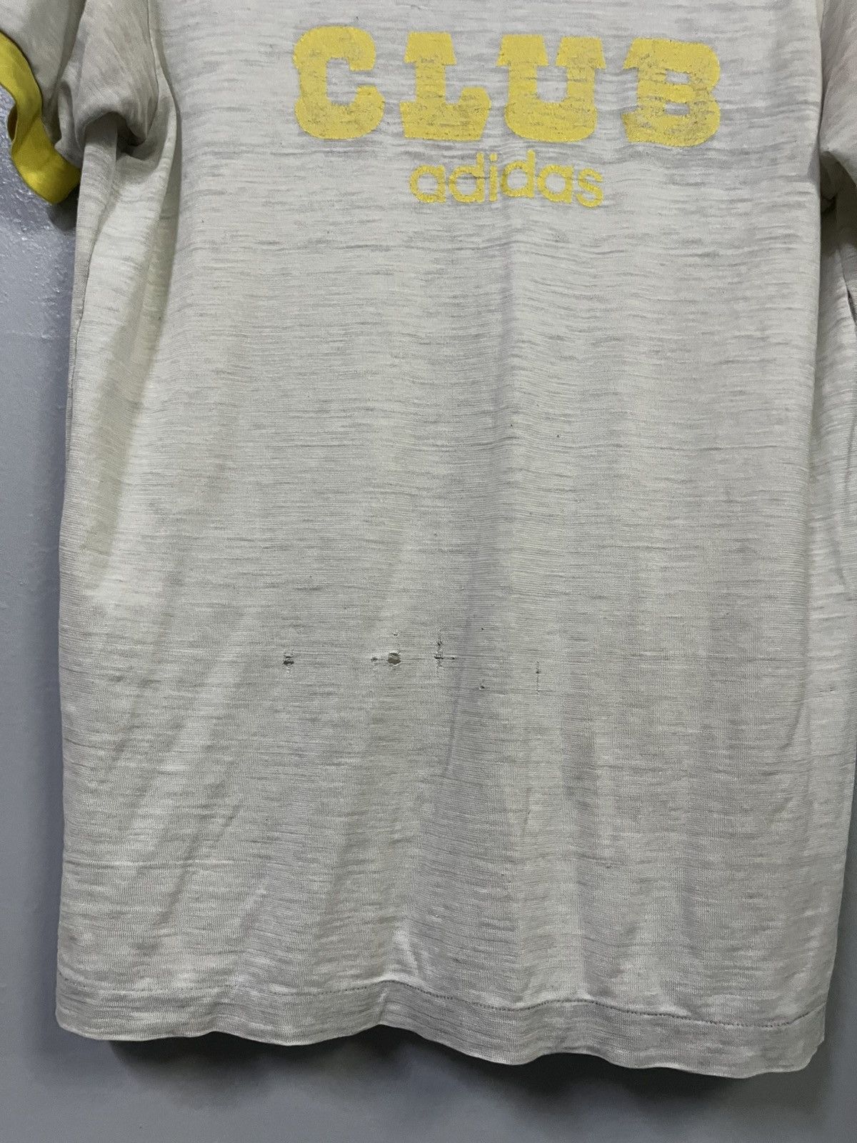 Vintage VINTAGE ADIDAS CLUB RINGER/SINGLE STITCH Size US M / EU 48-50 / 2 - 3 Thumbnail