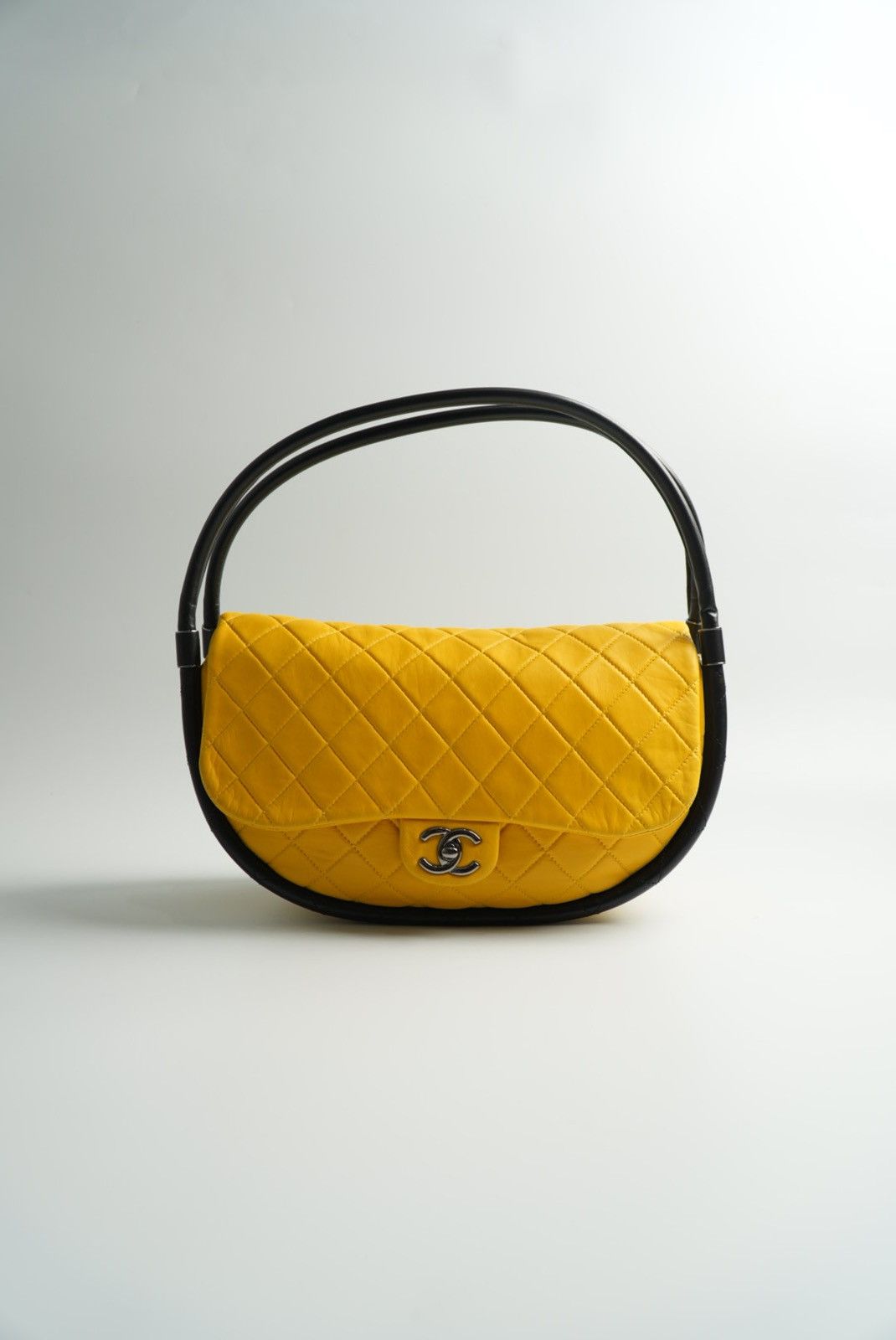 Chanel SS13 Rare Chanel Hula Hoop Handbag Size ONE SIZE - 2 Thumbnail
