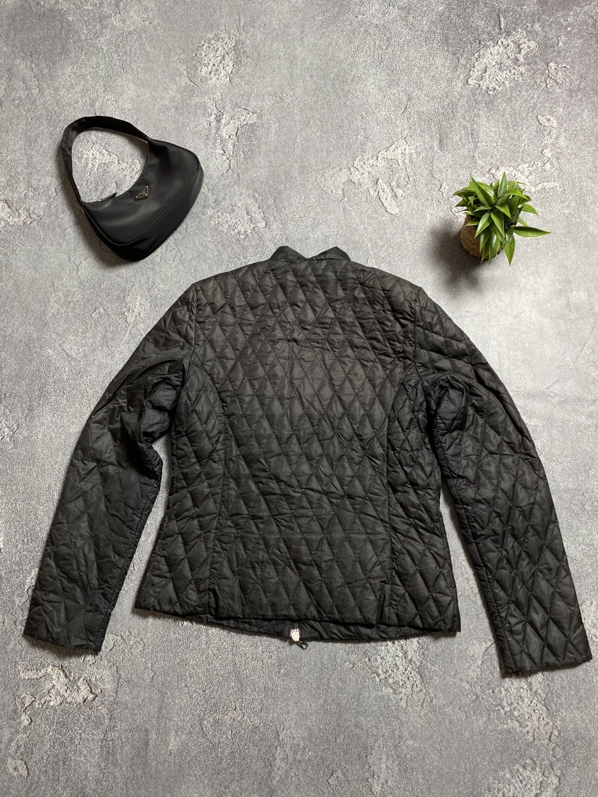 Moncler Moncler quilted jacket vintage 2000x size M Size M / US 6-8 / IT 42-44 - 19 Thumbnail