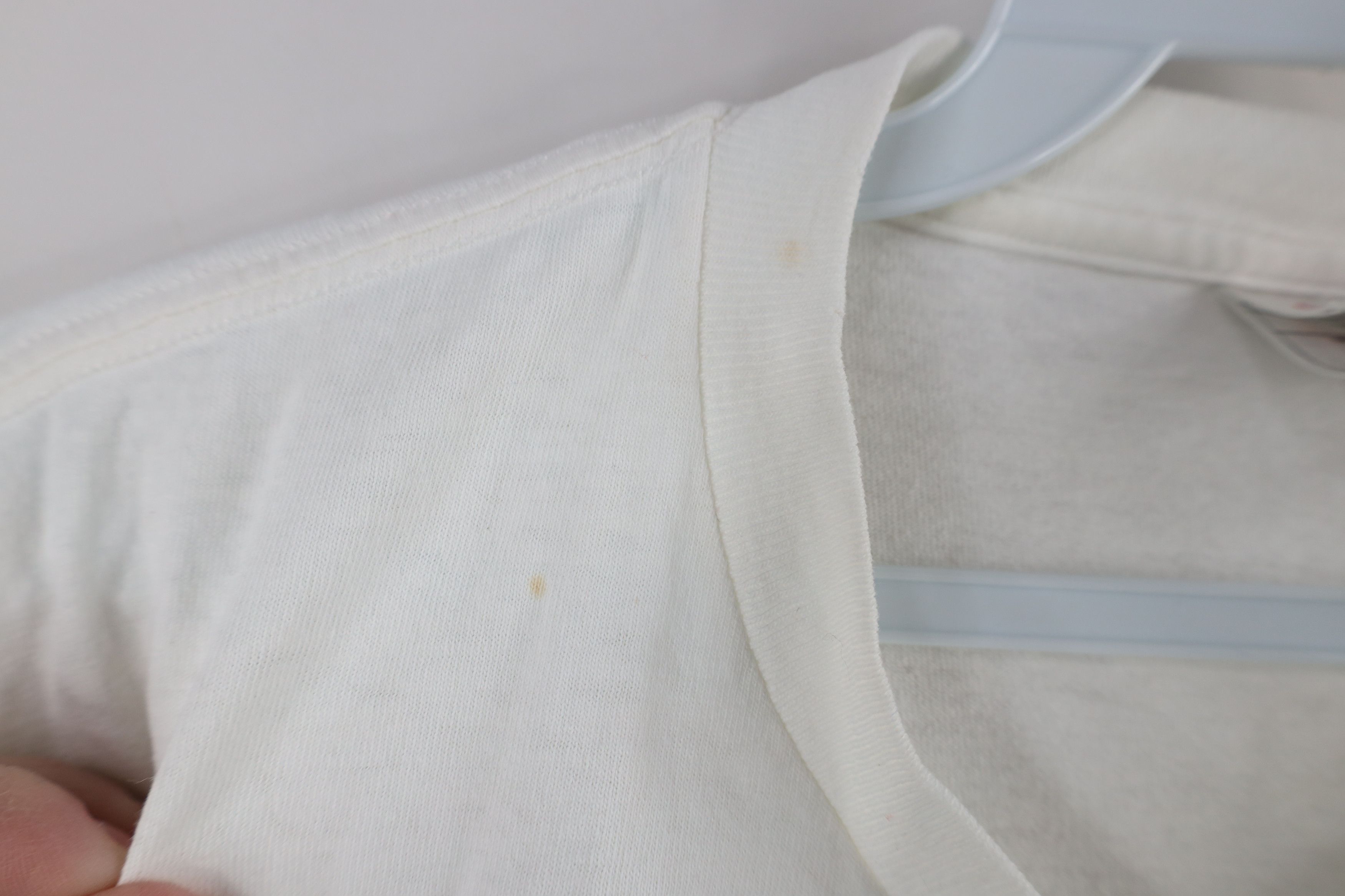 Nike × Vintage Vintage 90s Nike Spell Out Short Sleeve T-Shirt White Size US M / EU 48-50 / 2 - 5 Thumbnail