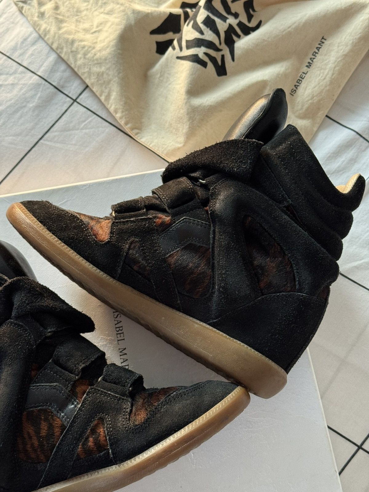 Isabel Marant Isabel Marant Bekett sneakers shoes Washed Black Suede Wedge Size US 7 / IT 37 - 18 Thumbnail