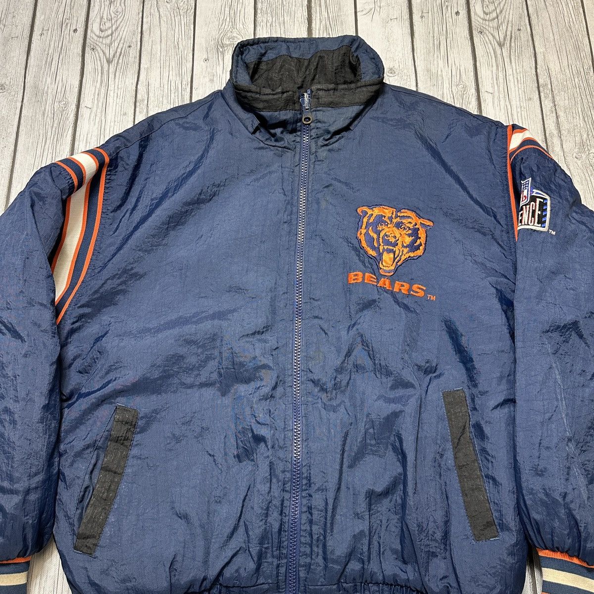 NFL Vintage Chicago Bears reversible puffer jacket Size US L / EU 52-54 / 3 - 5 Thumbnail