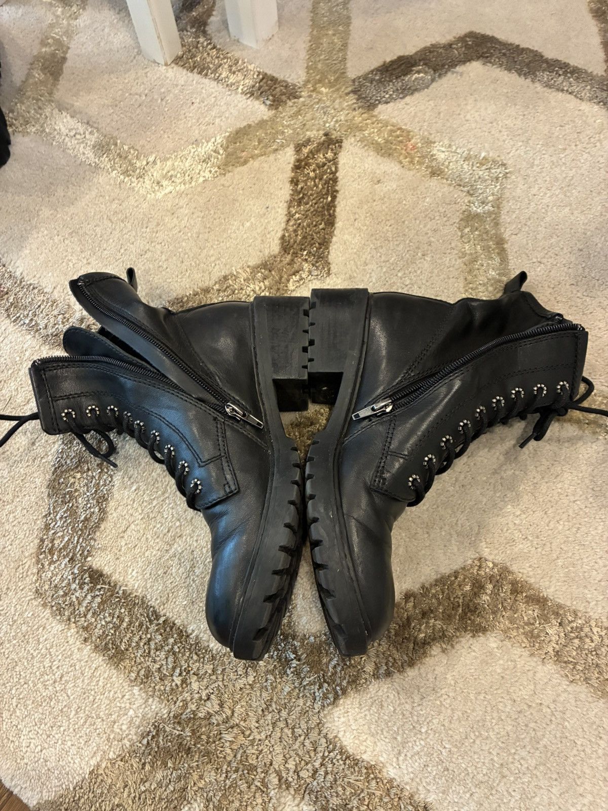 Frye Frye Side Zip Boots Size US 6 / IT 36 - 2 Thumbnail