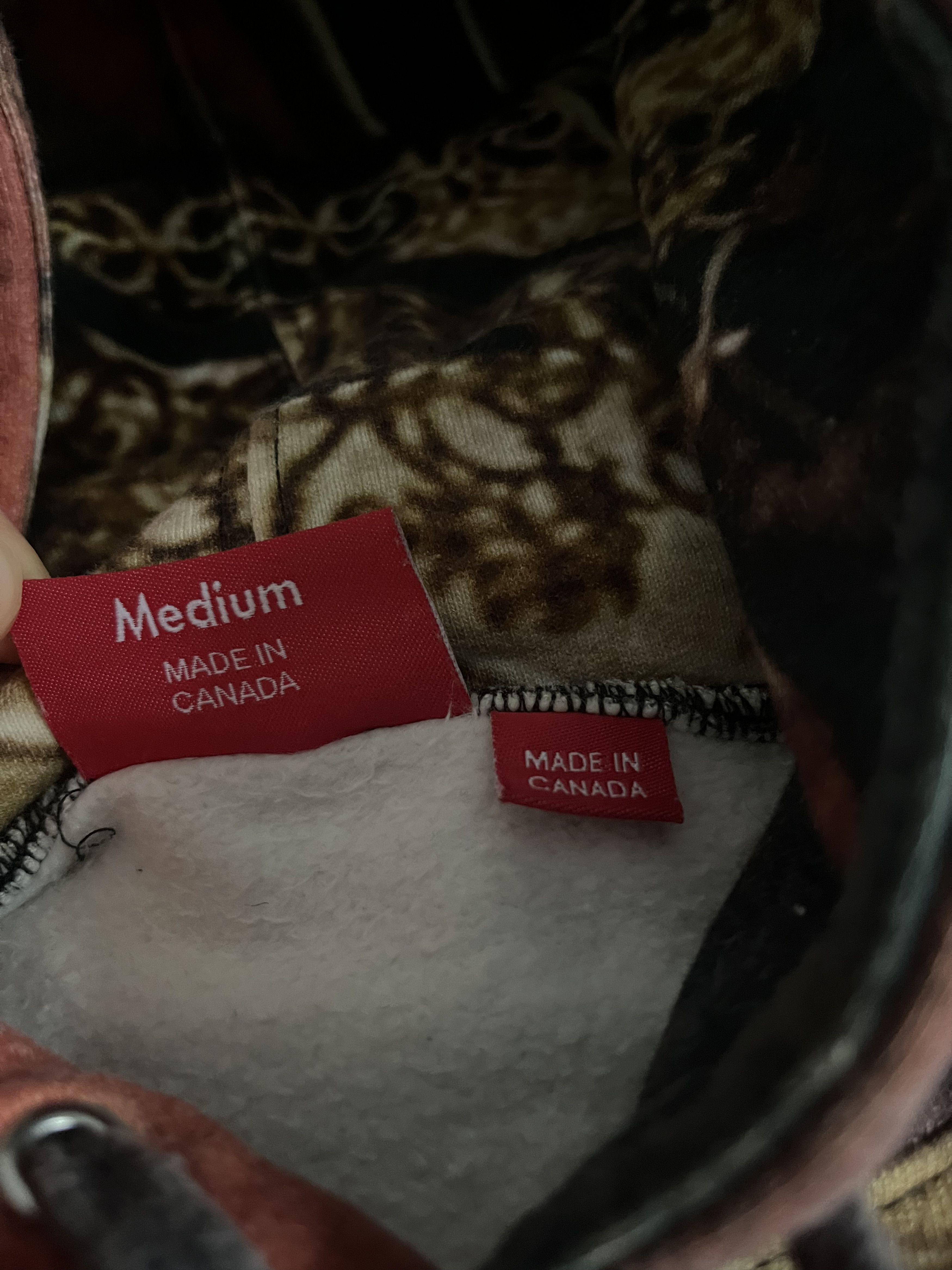 Supreme Rare Supreme Scarface The World is Yours hoodie FW17 Size US M / EU 48-50 / 2 - 6 Thumbnail