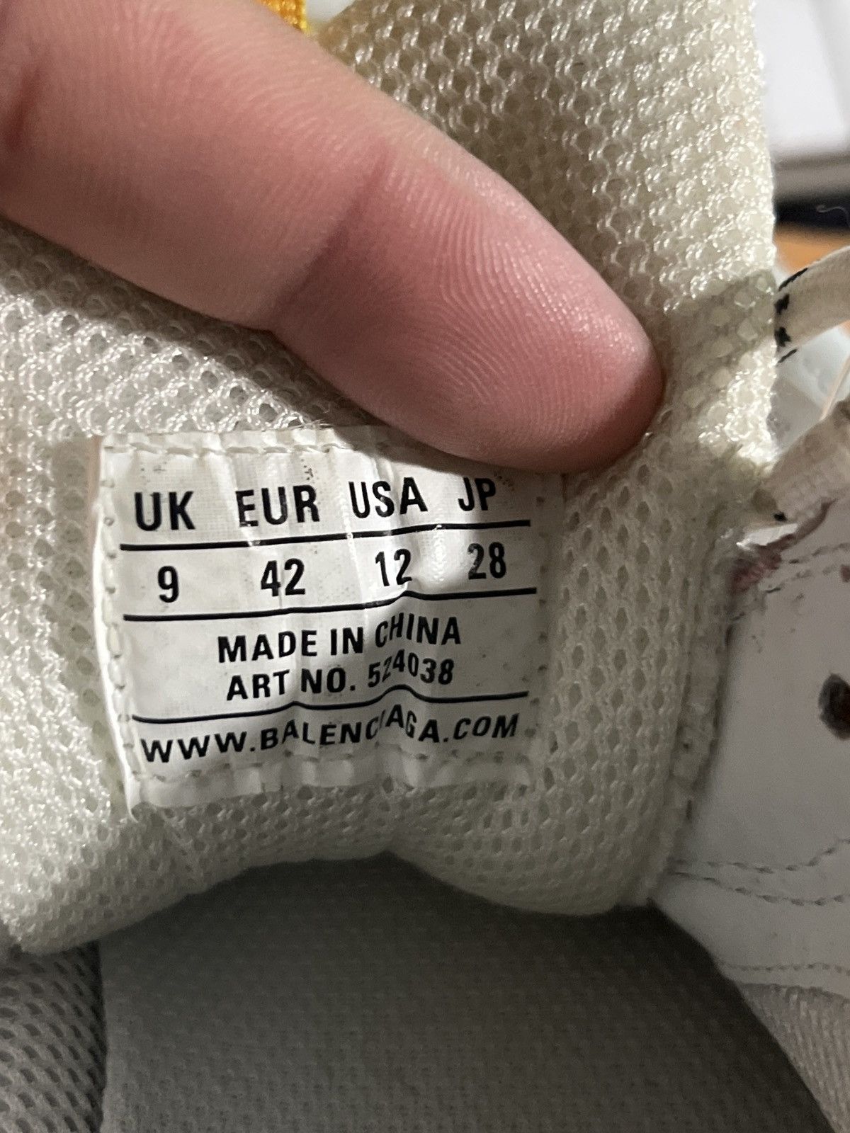 Balenciaga Balenciaga Triple S Multi-Color Sneakers EU 42 (US 9) Size US 9 / EU 42 - 7 Thumbnail