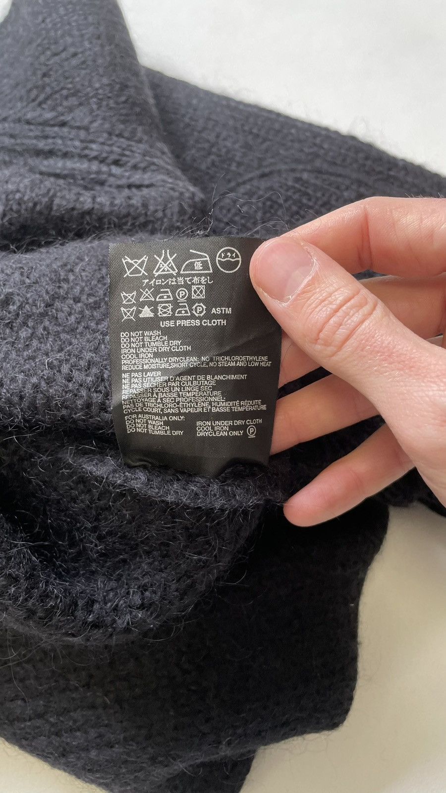 Prada Mid 2000s Black Mohair Wool Sweater Size US L / EU 52-54 / 3 - 10 Thumbnail