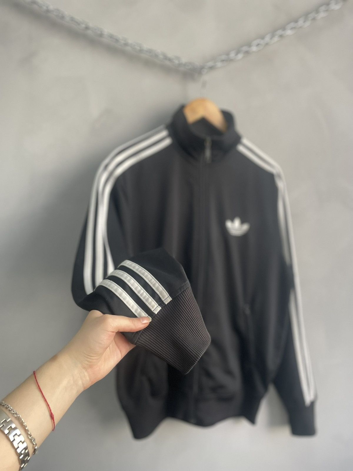 Adidas Vintage Y2K-3 style ripped adidas y2k sweatshirt zipper Size US M / EU 48-50 / 2 - 4 Thumbnail