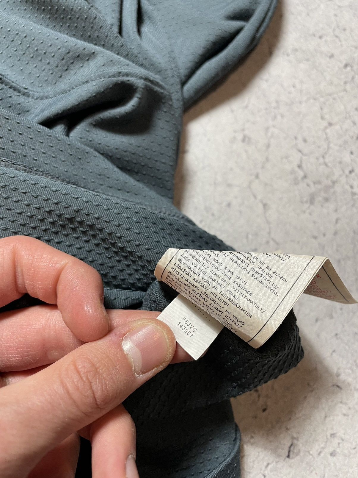 Nike ACG × Vintage Vintage 1/2 Zip Long Sleeve Nike Acg Gorpcore Size US XL / EU 56 / 4 - 14 Thumbnail