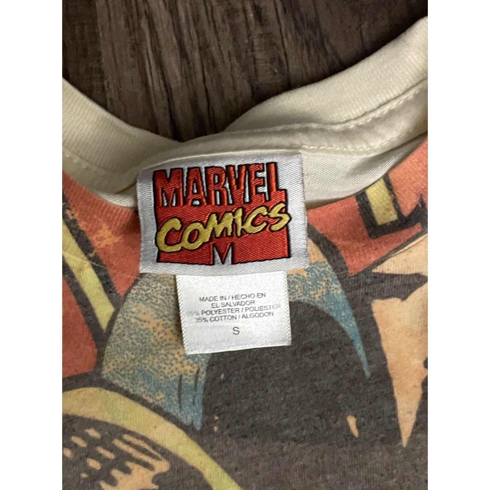 Vintage VINTAGE Marvel Wolverine AOP Front Only T-Shirt Yellow Small Size US S / EU 44-46 / 1 - 3 Thumbnail