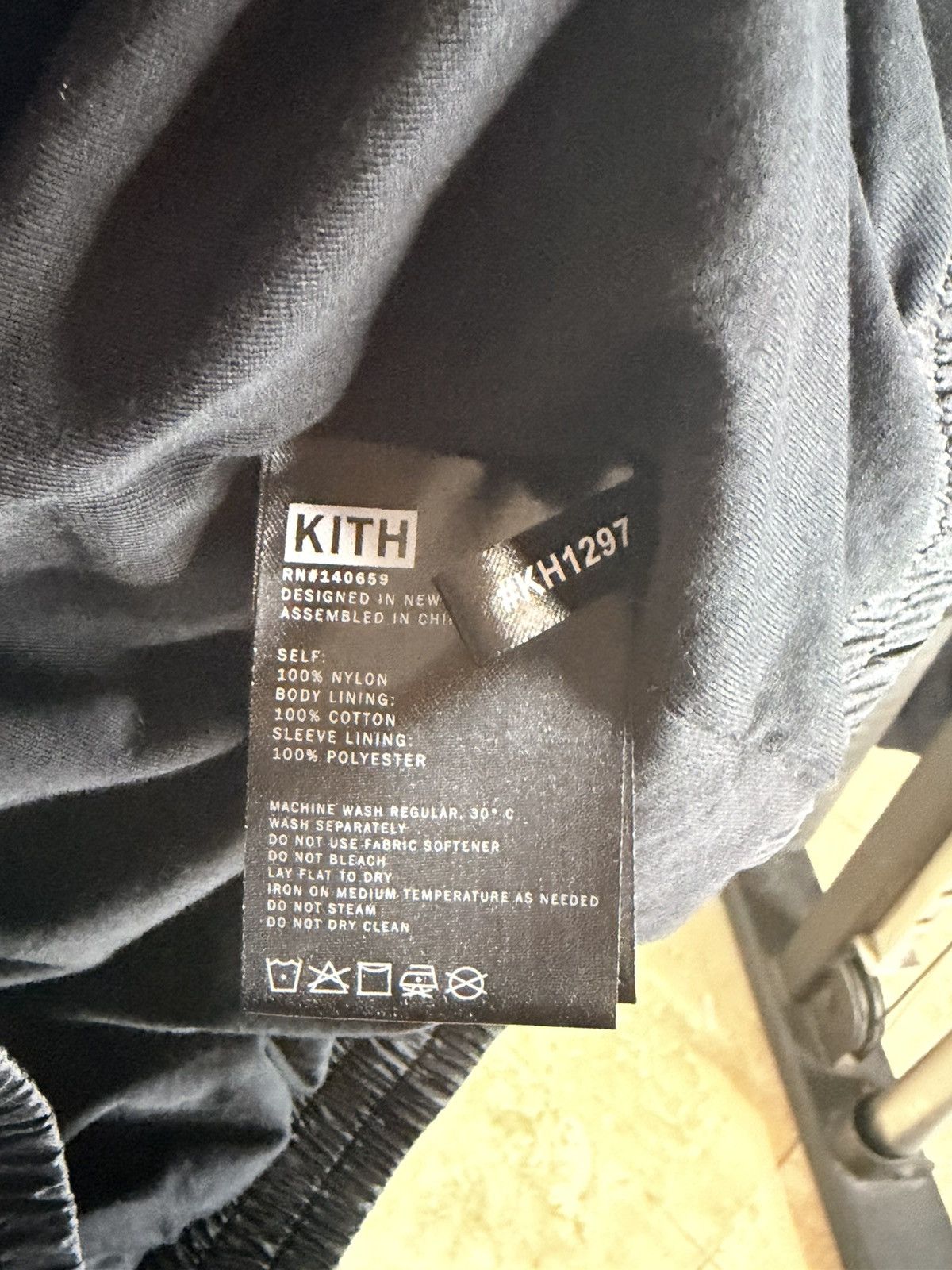 BMW × Kith KITH x BMW Nylon Track Jacket Size US M / EU 48-50 / 2 - 4 Thumbnail