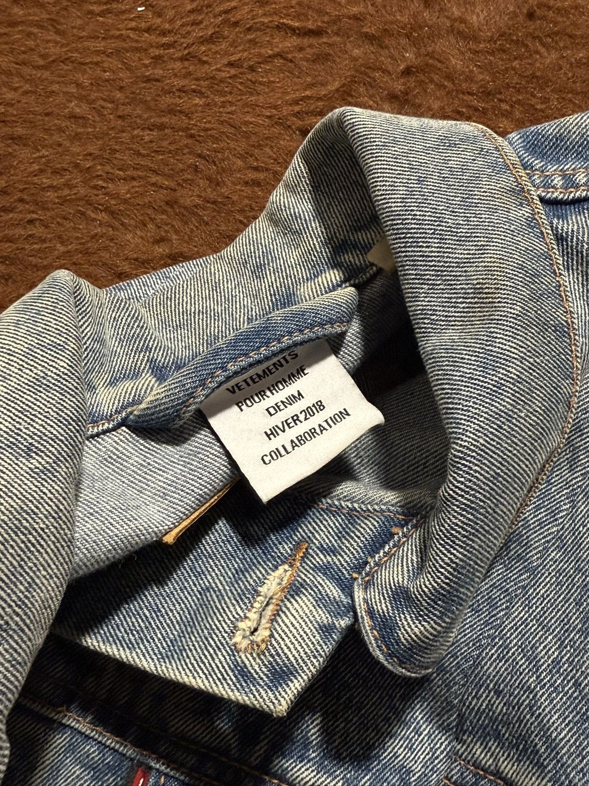 Vetements AW18 Levis reconstructed trucker jacket blue