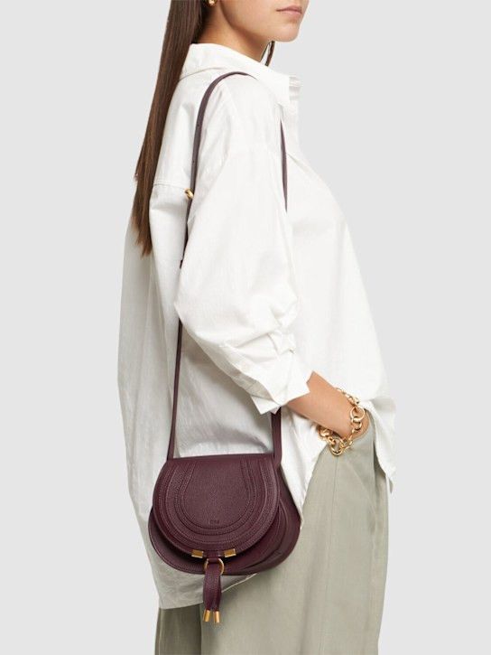 Chloe o1loc1c1024 Size: OS / Marcie Small Saddle in Deep Violine Size ONE SIZE - 2 Thumbnail
