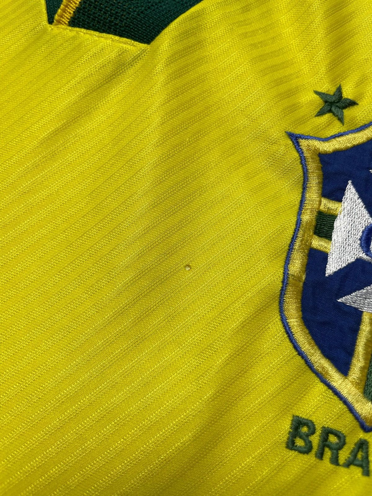 Umbro × Vintage Vintage Umbro Brazil soccer jersey Brazil size XXL logo Size US XXL / EU 58 / 5 - 4 Thumbnail