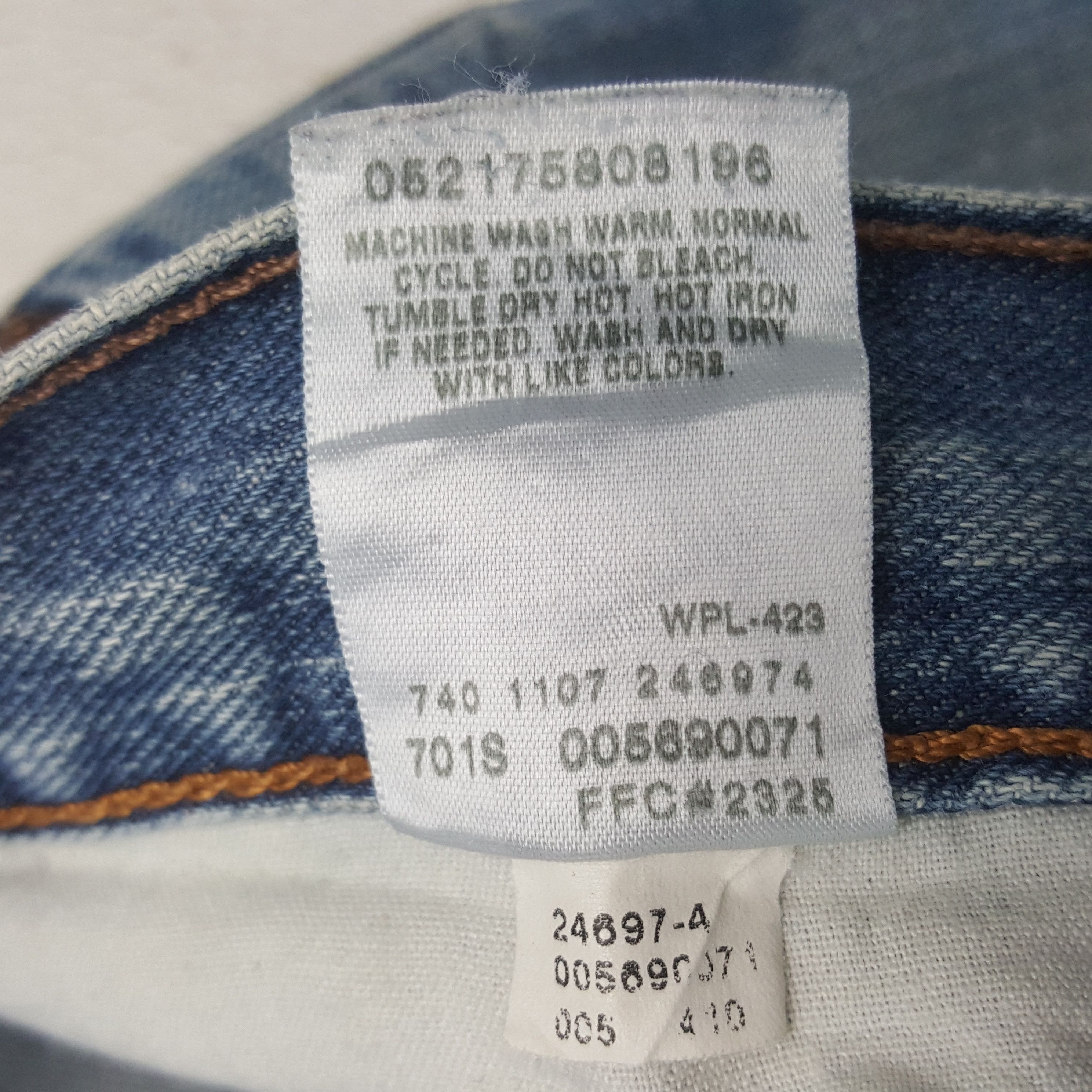 Levi's × Vintage Vintage Levi's Loose Straight Denim Jeans Size US 33 - 14 Thumbnail
