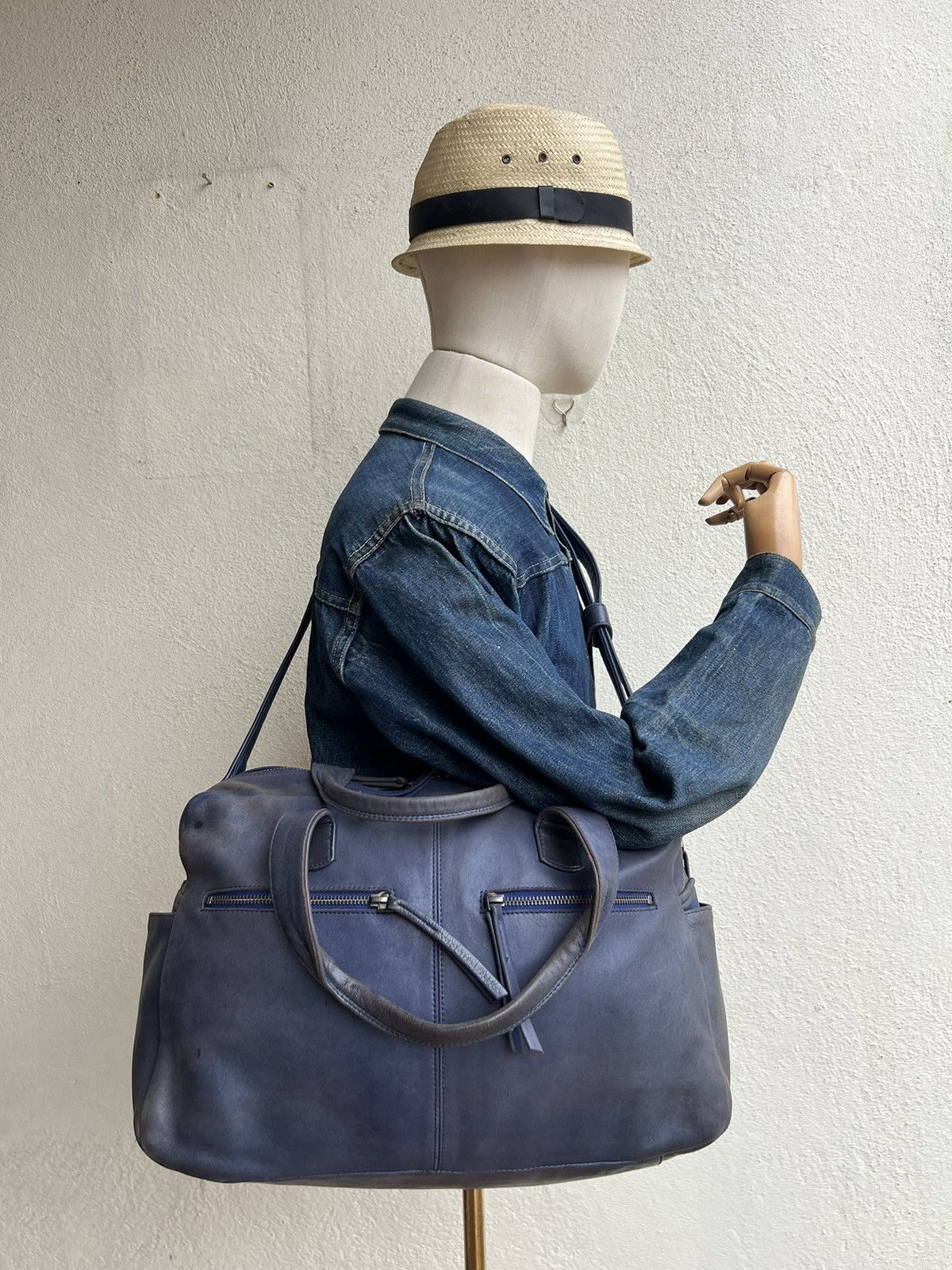 Leather Naterra Distress Sun Fade Patina Leather 2 Way Travel Bag Size ONE SIZE - 24 Thumbnail