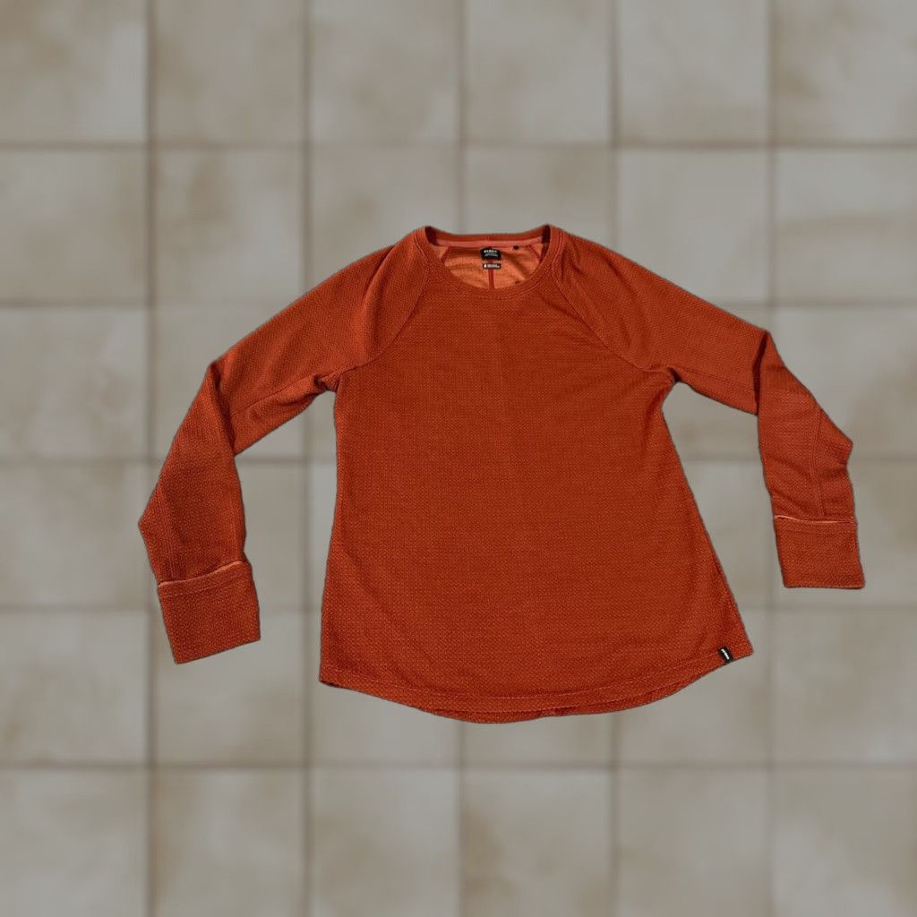 Prana Prana Shirt Womens M Red Long Sleeve Thermal Knit Casual Outdoor Centered Floral Button Knit Cotton Machine Washable Mens? Size M / US 6-8 / IT 42-44 - 1 Thumbnail