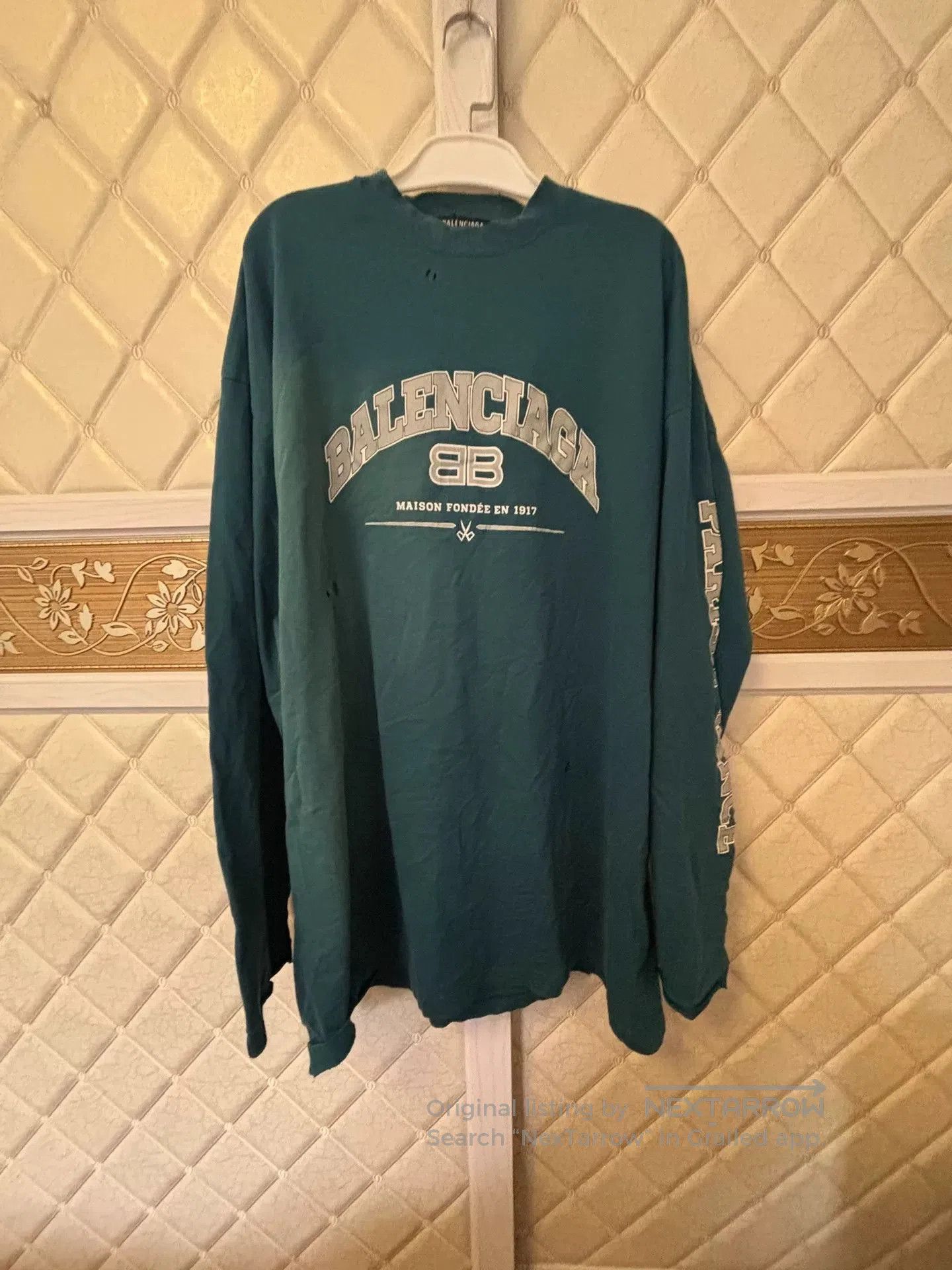 Balenciaga balenciaga men's long sleeve t-shirt in blue. Size US XL / EU 56 / 4 - 1 Thumbnail