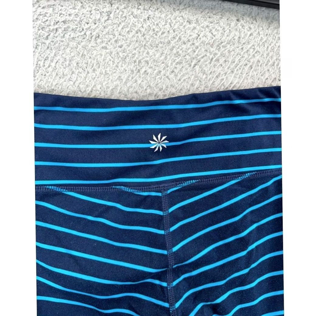 Athleta Athleta Cropped Leggings Womens Small Navy Blue Hickory Striped Pull On Mid-Rise Size 28" / US 6 / IT 42 - 5 Thumbnail
