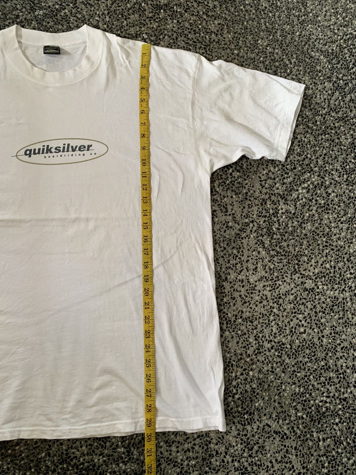 Quiksilver Vintage 90s Quiksilver Surfing / Surfboards / Surfwear Tees Size US L / EU 52-54 / 3 - 8 Thumbnail