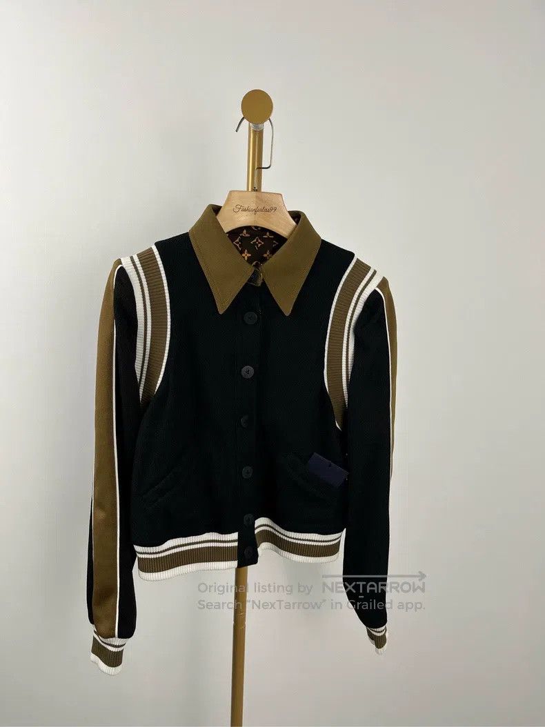 Louis Vuitton Louis Vuitton Black patchwork full logo lapel jacket Size US S / EU 44-46 / 1 - 1 Thumbnail