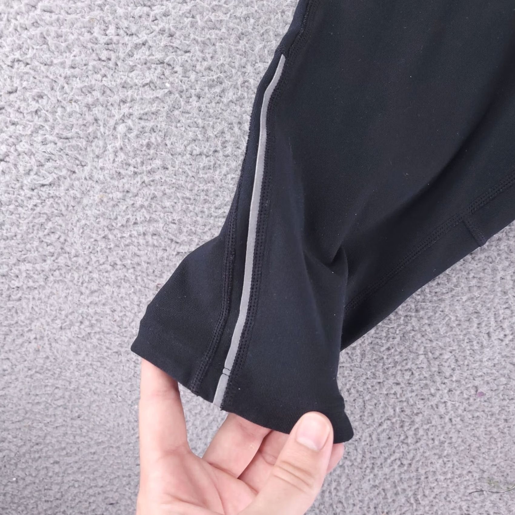 Nike Nike Shorts Womens M Black Capri Filament Dri-Fit Running Knee Capris Mens? Womens Size 32" / US 10 / IT 46 - 4 Thumbnail
