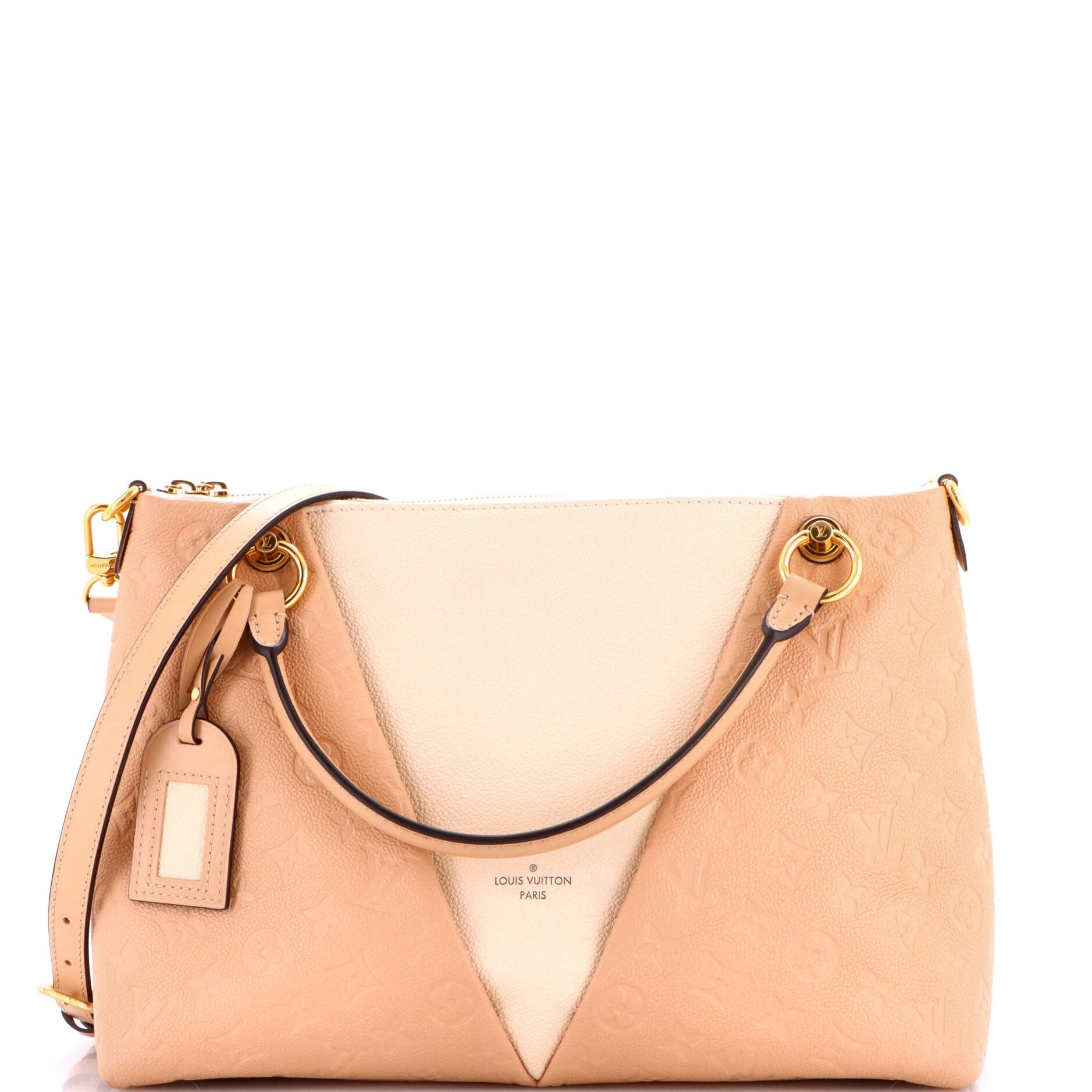 Louis Vuitton V Tote Size ONE SIZE - 1 Thumbnail