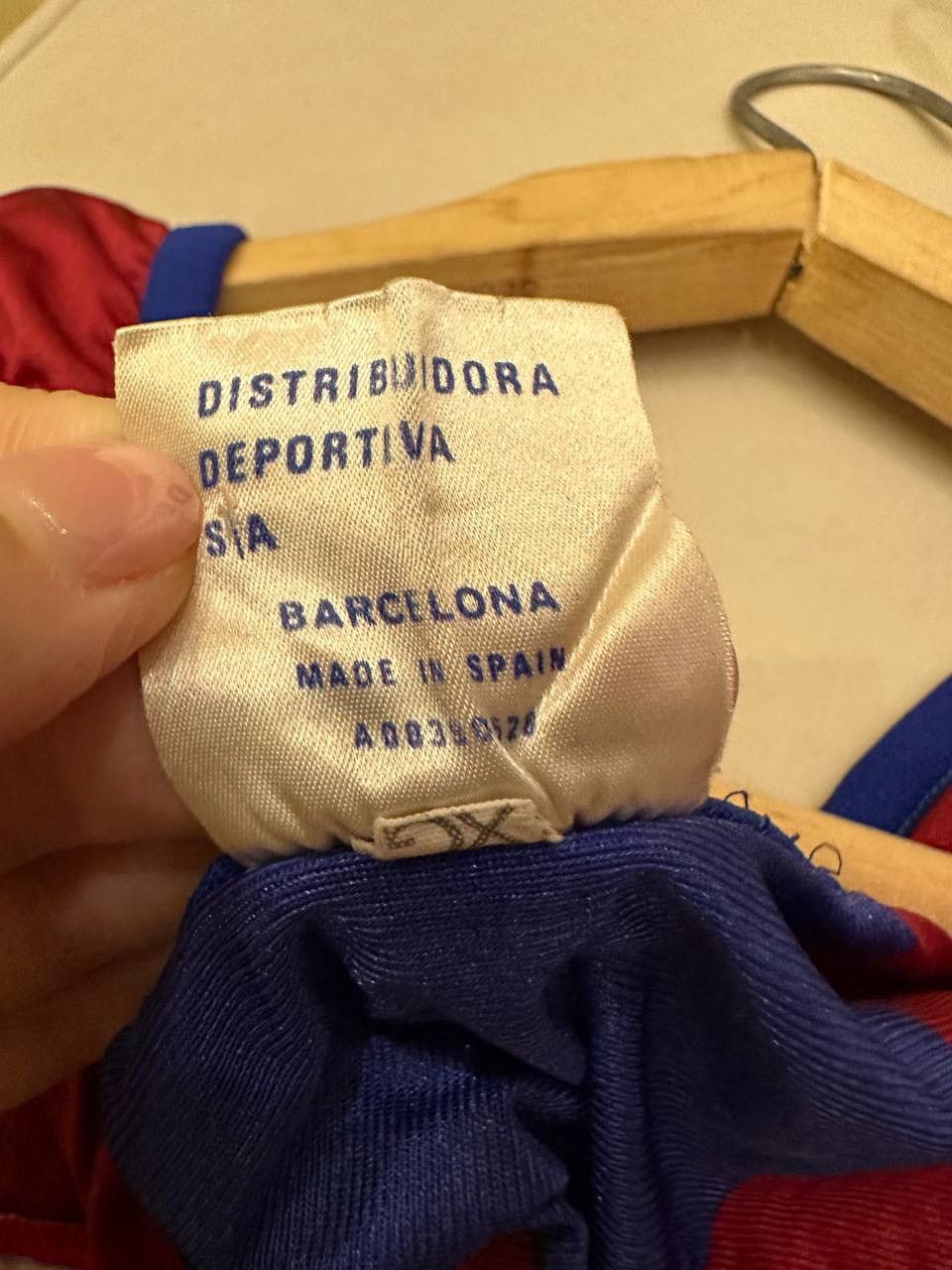 Vintage Barcelona Vintage Basketball Shirt Jersey Meyba 1984 80s Size US XL / EU 56 / 4 - 4 Thumbnail