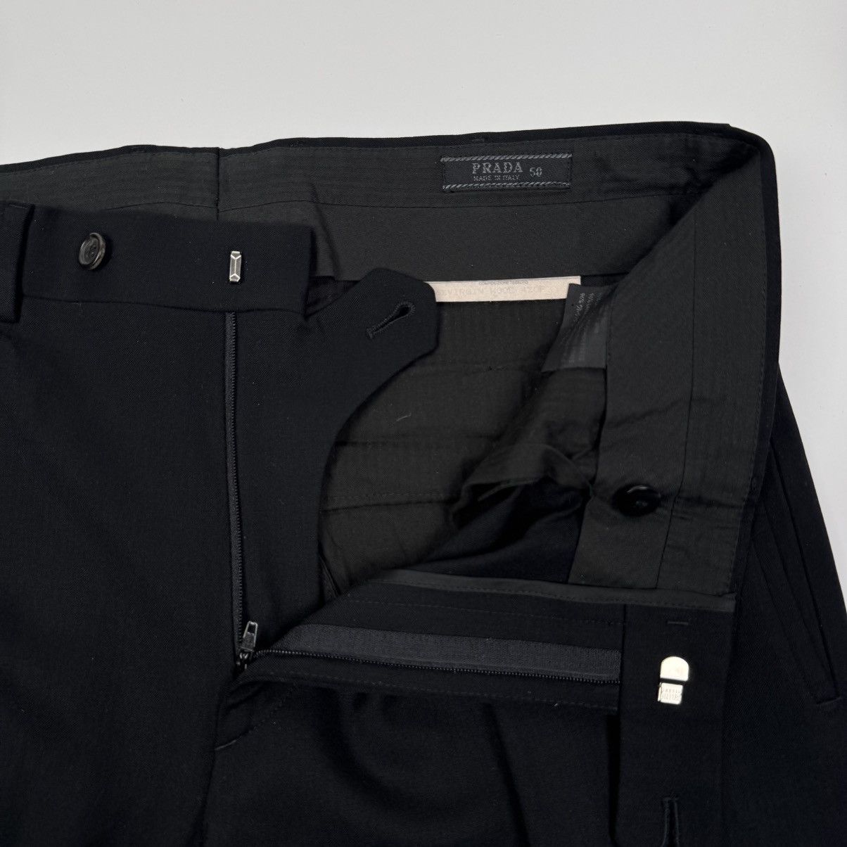 Prada Prada FW2000 Black Stretch-Wool Pleated Suit Trousers/Pants Size US 34 / EU 50 - 4 Thumbnail