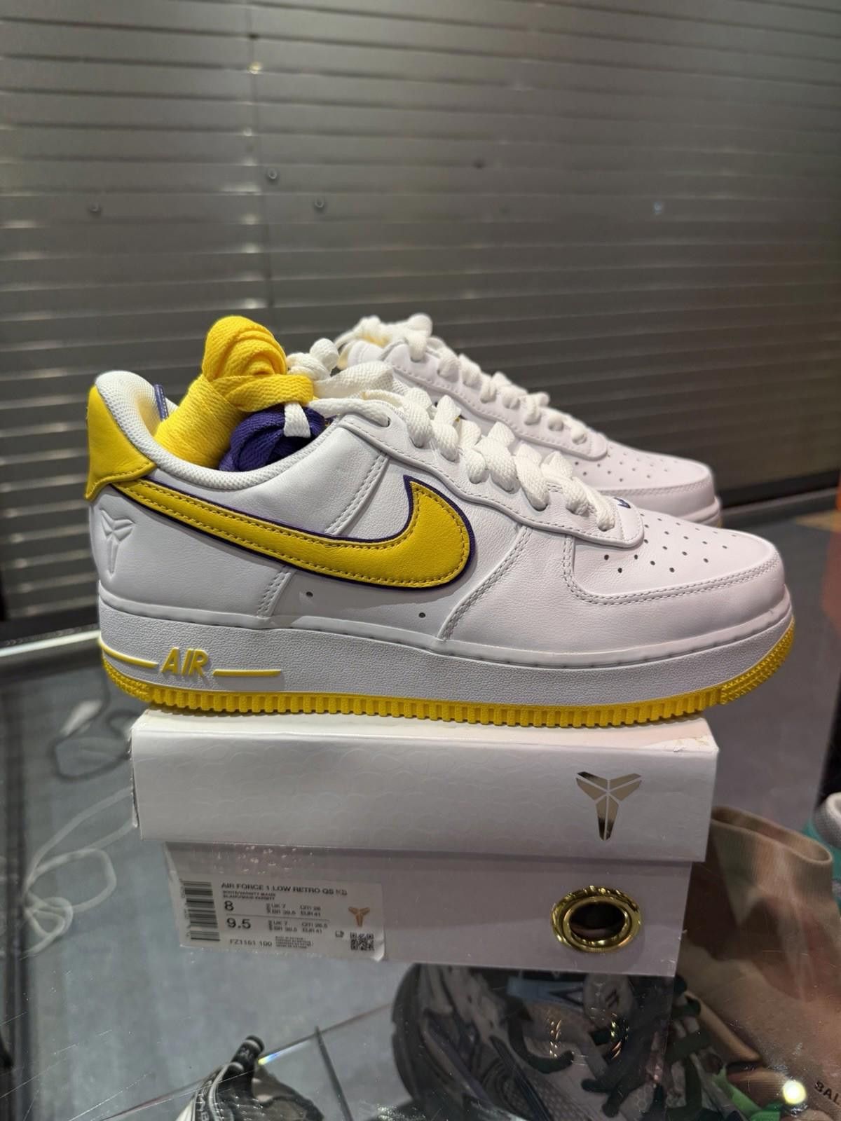Nike Nike Air Force 1 Low Retro QS Lakers Kobe Bryant Size 8 Men Size US 8 / EU 41 - 1 Thumbnail