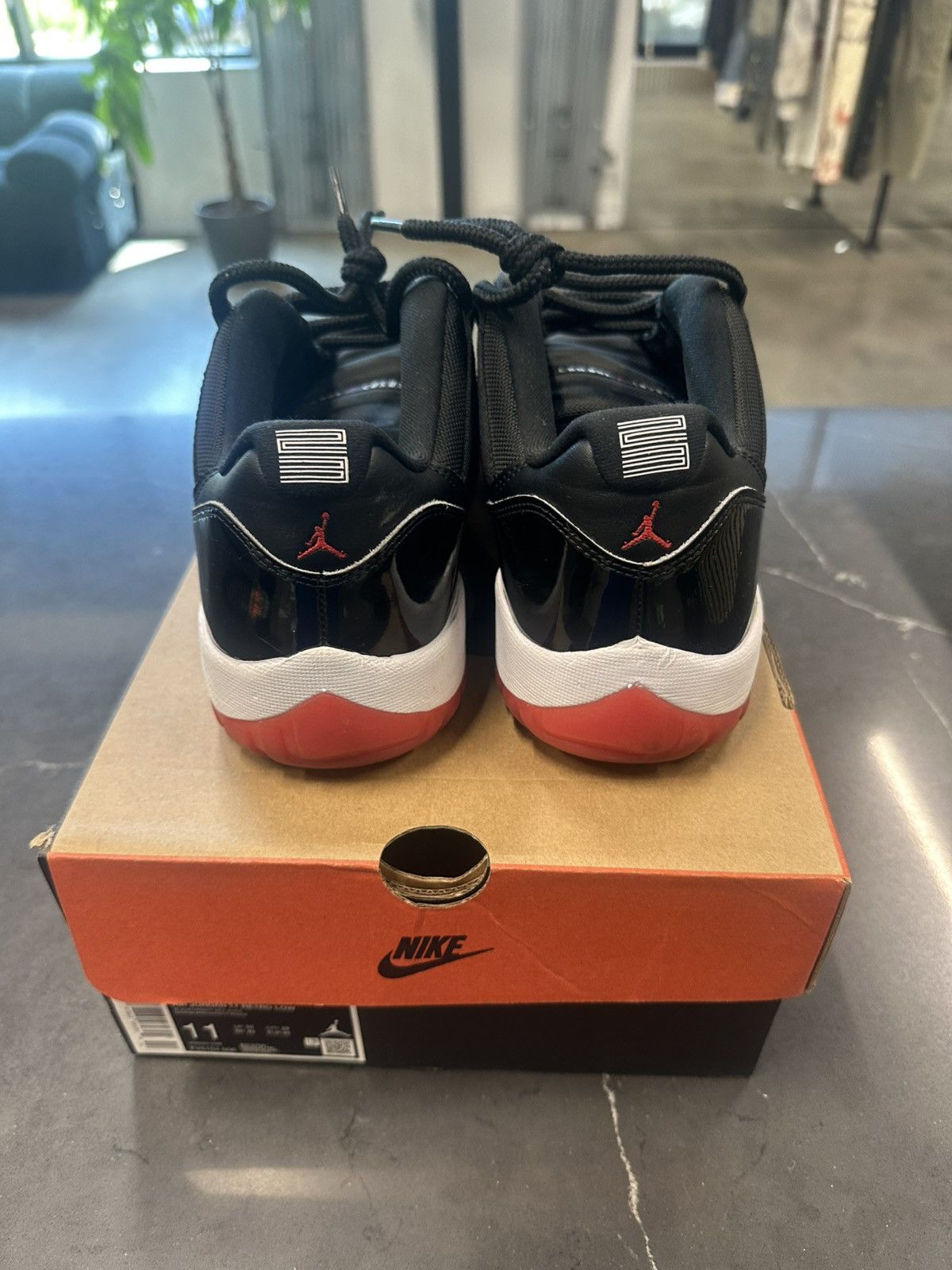 Jordan Brand Jordan 11 retro low bred Size US 11 / EU 44 - 3 Thumbnail