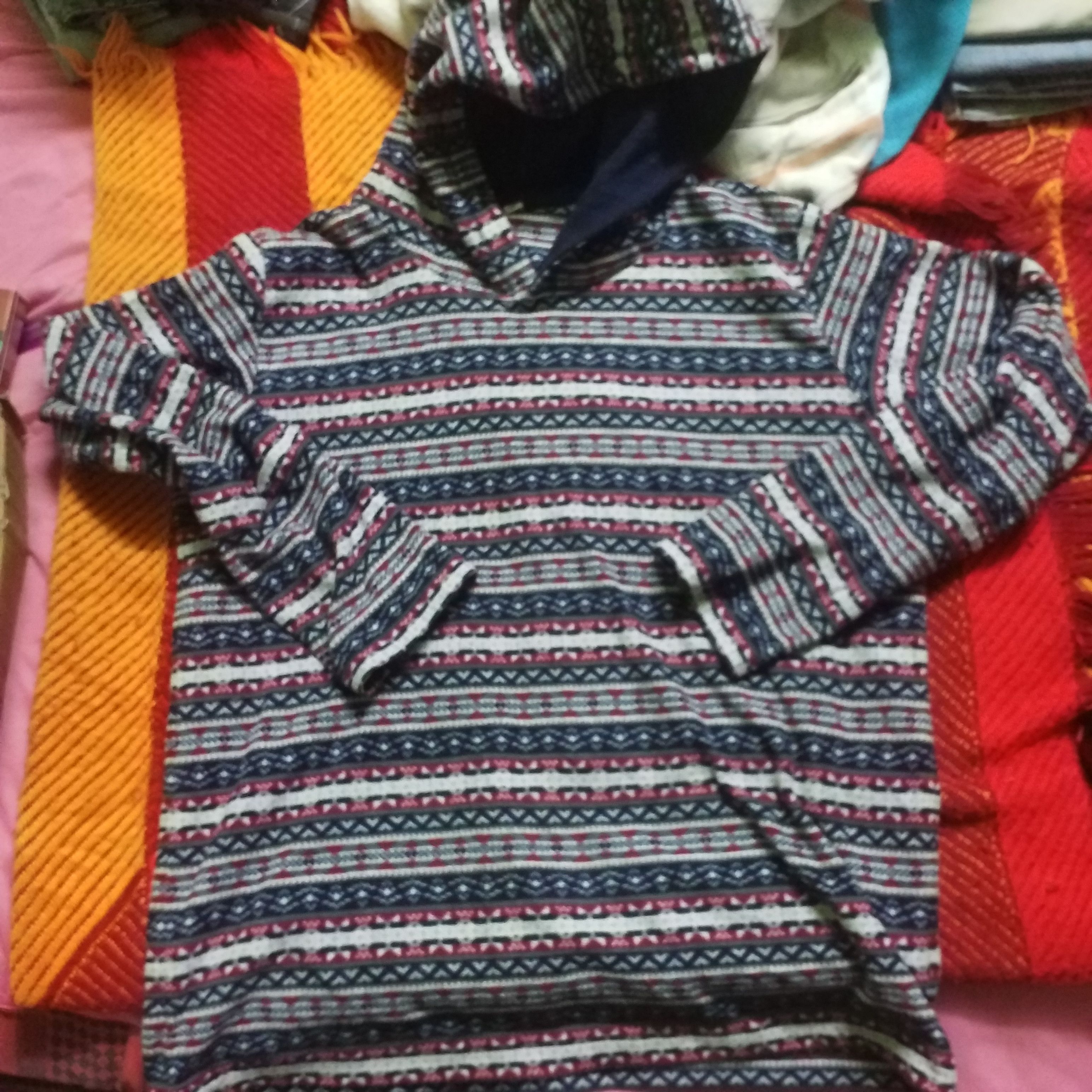 Uniqlo NAVAJO STYLE UNIQLO FLEECE HOODIE Size US L / EU 52-54 / 3 - 1 Thumbnail