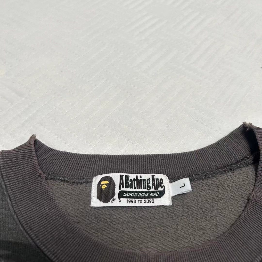 Bape BAPE LIMITED CREWNECK Size US L / EU 52-54 / 3 - 3 Thumbnail