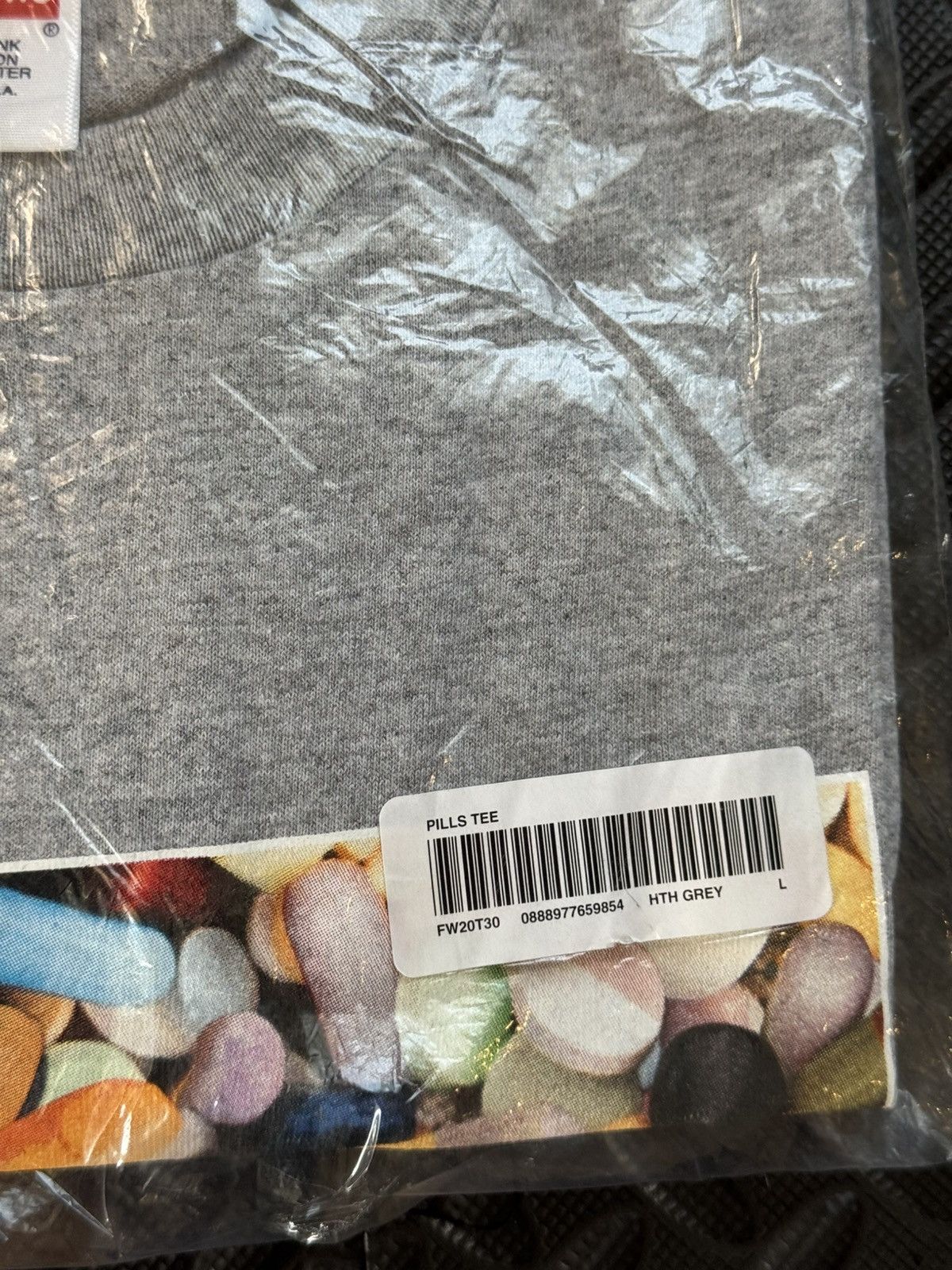 Supreme Pills Tee Size US L / EU 52-54 / 3 - 4 Thumbnail