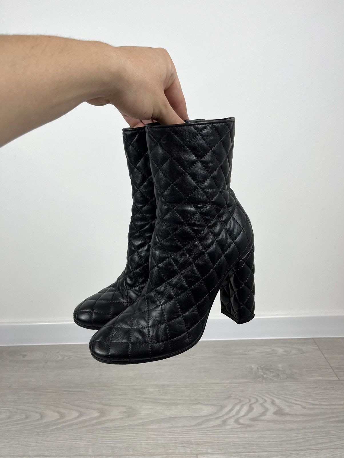 Gianvito Rossi Gianvito Rossi Black Leather Quilted Zip Heel Boots Size US 8 / IT 38 - 5 Thumbnail