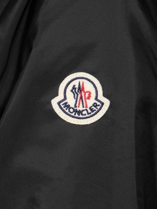 Moncler o1lsvrm0425 Logo Nylon Zip-Up Shirt Jacket in Black Size US XS / EU 42 / 0 - 4 Thumbnail